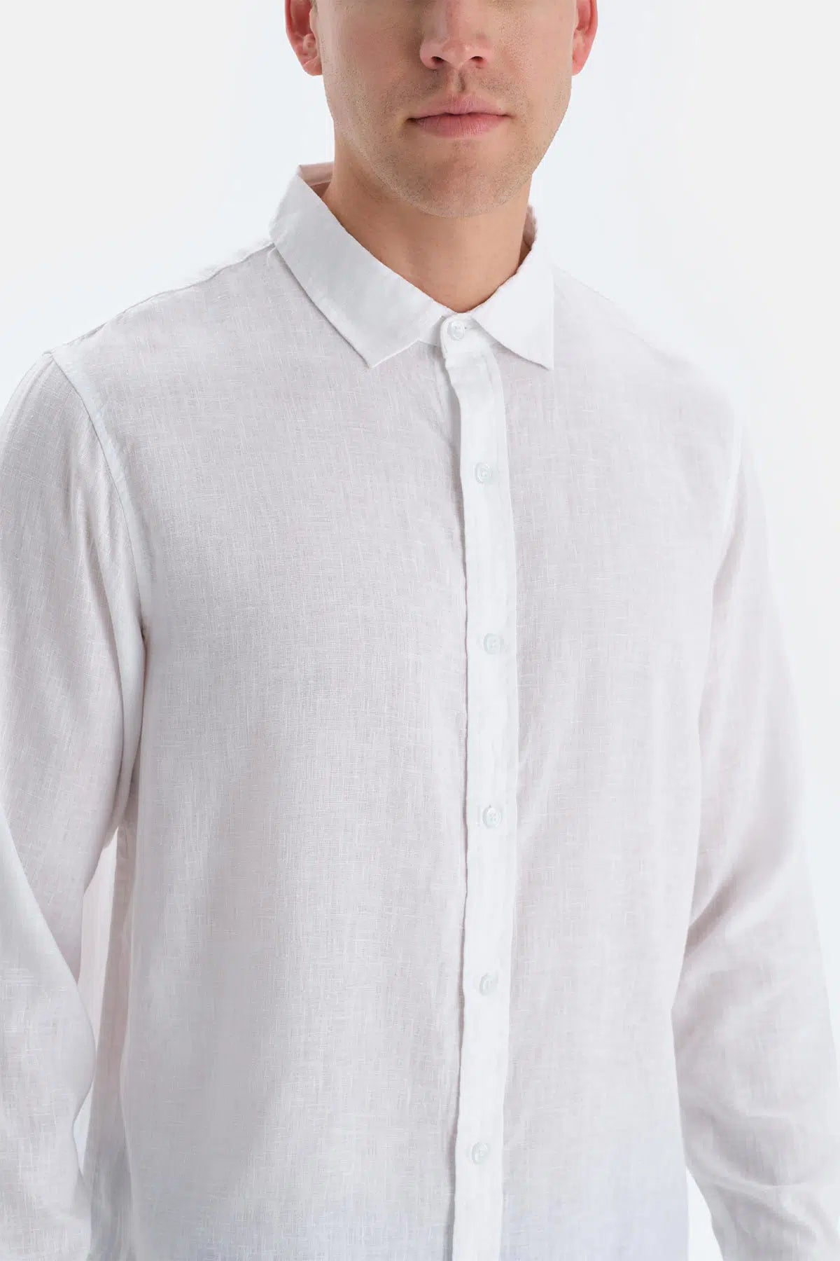 Beyaz Uzun Kollu Keten Lyocell Karşımlı Gömlek