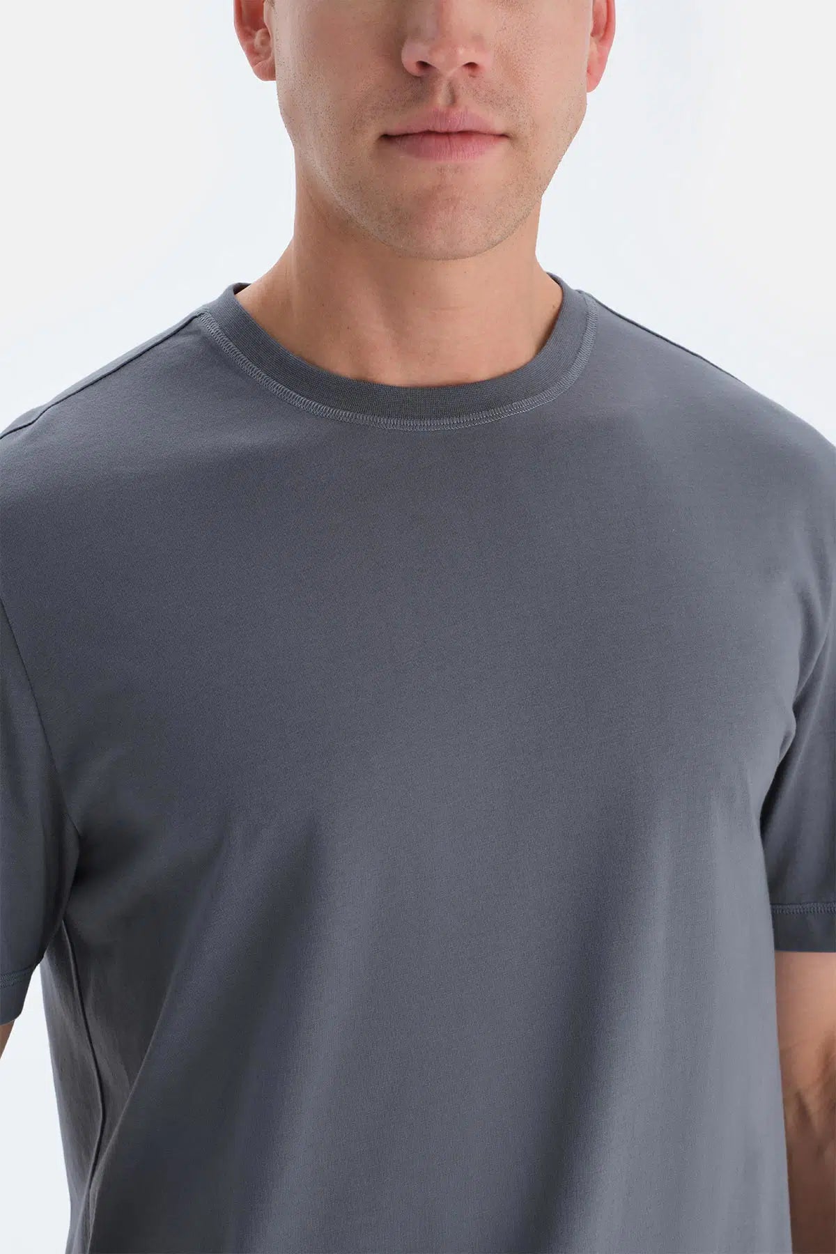 Indigo Baskı Ve Dikiş Detaylı Tişört Şort Pijama Takımı