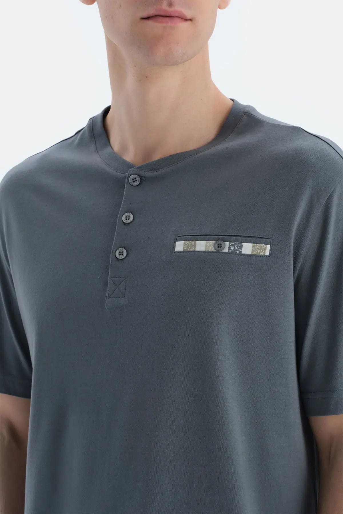 Indigo Pat Ve Fleto Cep Detaylı Tişört Şort Pijama Takımı