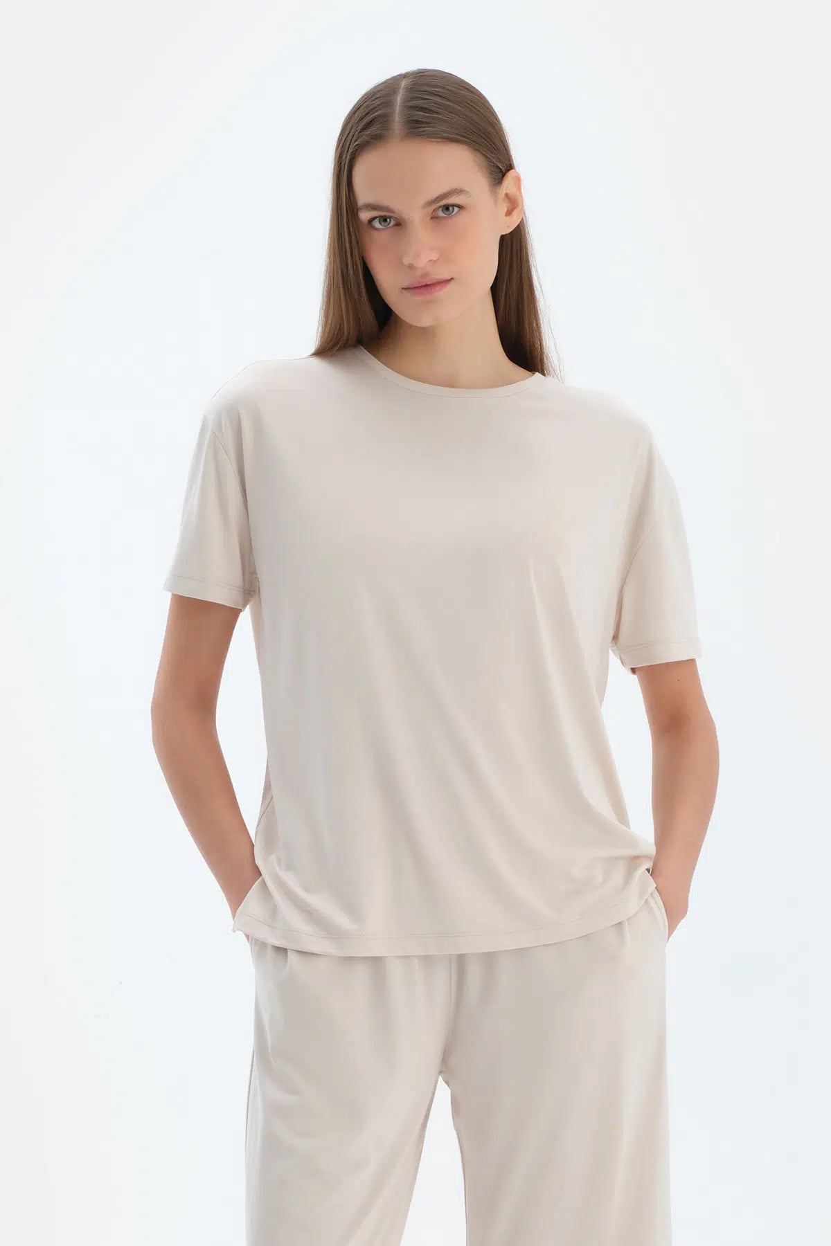 Krem Kısa Kollu Basıc Modal Tişört