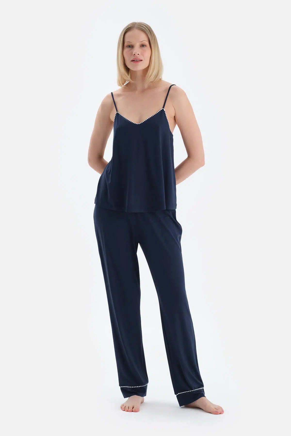 Lacivert V Yaka Ince Askılı Viskon Atlet Pantolon Pijama Takımı