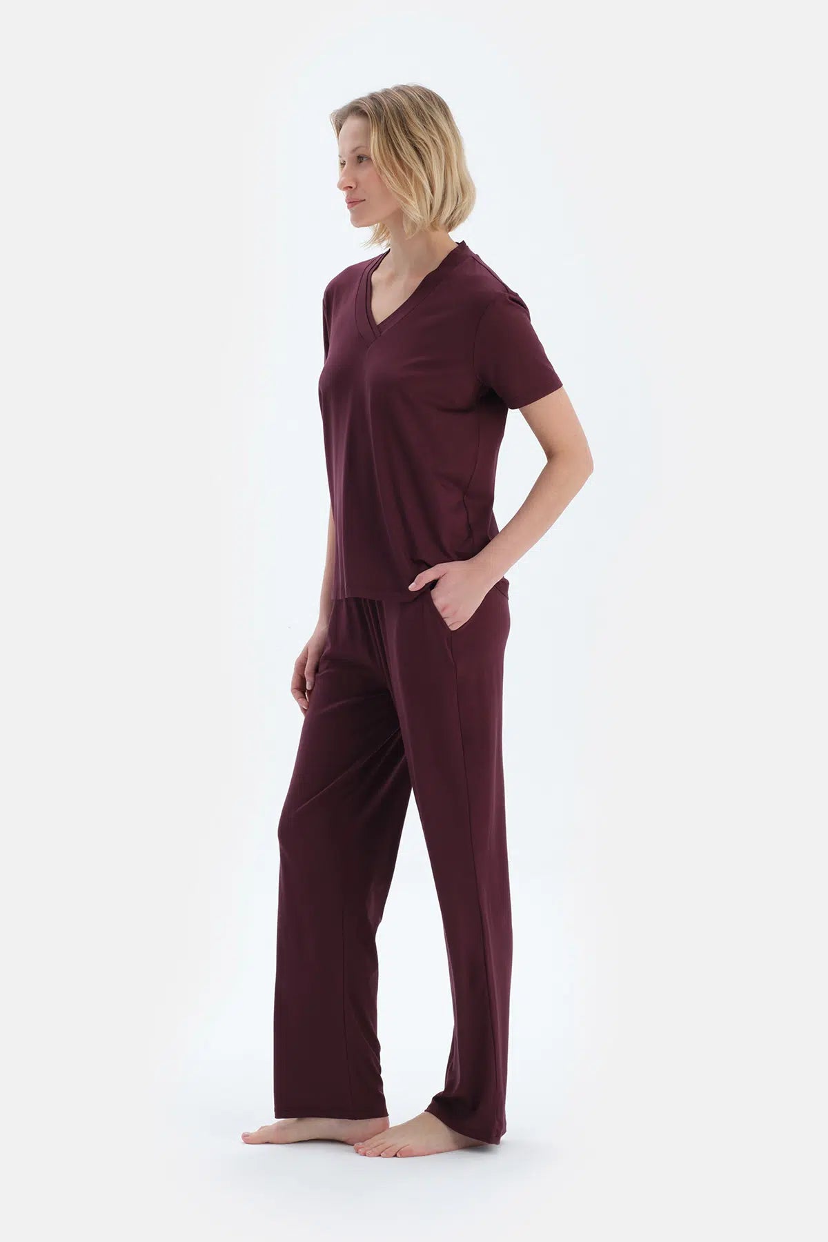 Bordo V Yaka Kısa Kollu Viskon Tişört Pantolon Pijama Takımı