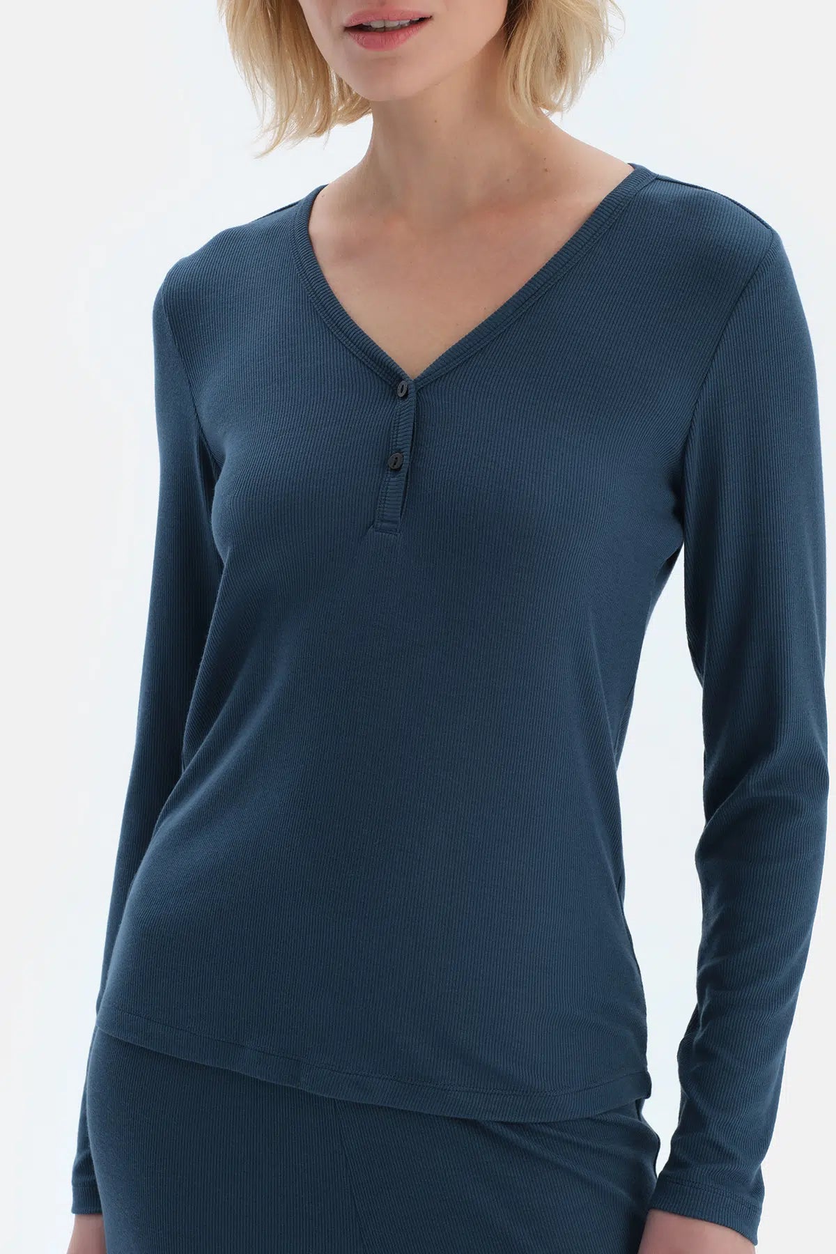 Lacivert V Yaka Viskon Kaşkorse Tişört Pantolon Pijama Takımı