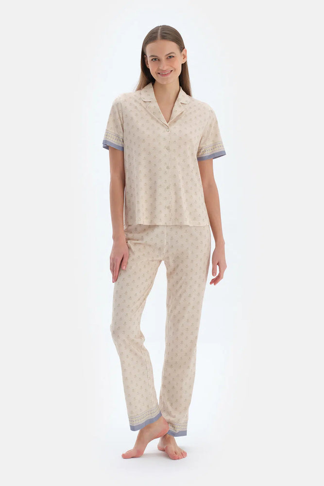 Ekru Çıtır Desenli Gömlek Pantolon Pijama Takımı