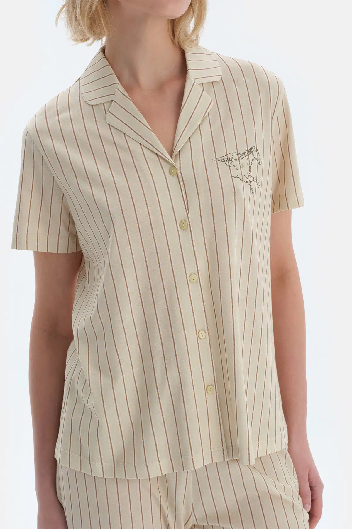 Yeşil Çizgili Nakış Detaylı Gömlek Pantolon Pijama Takımı