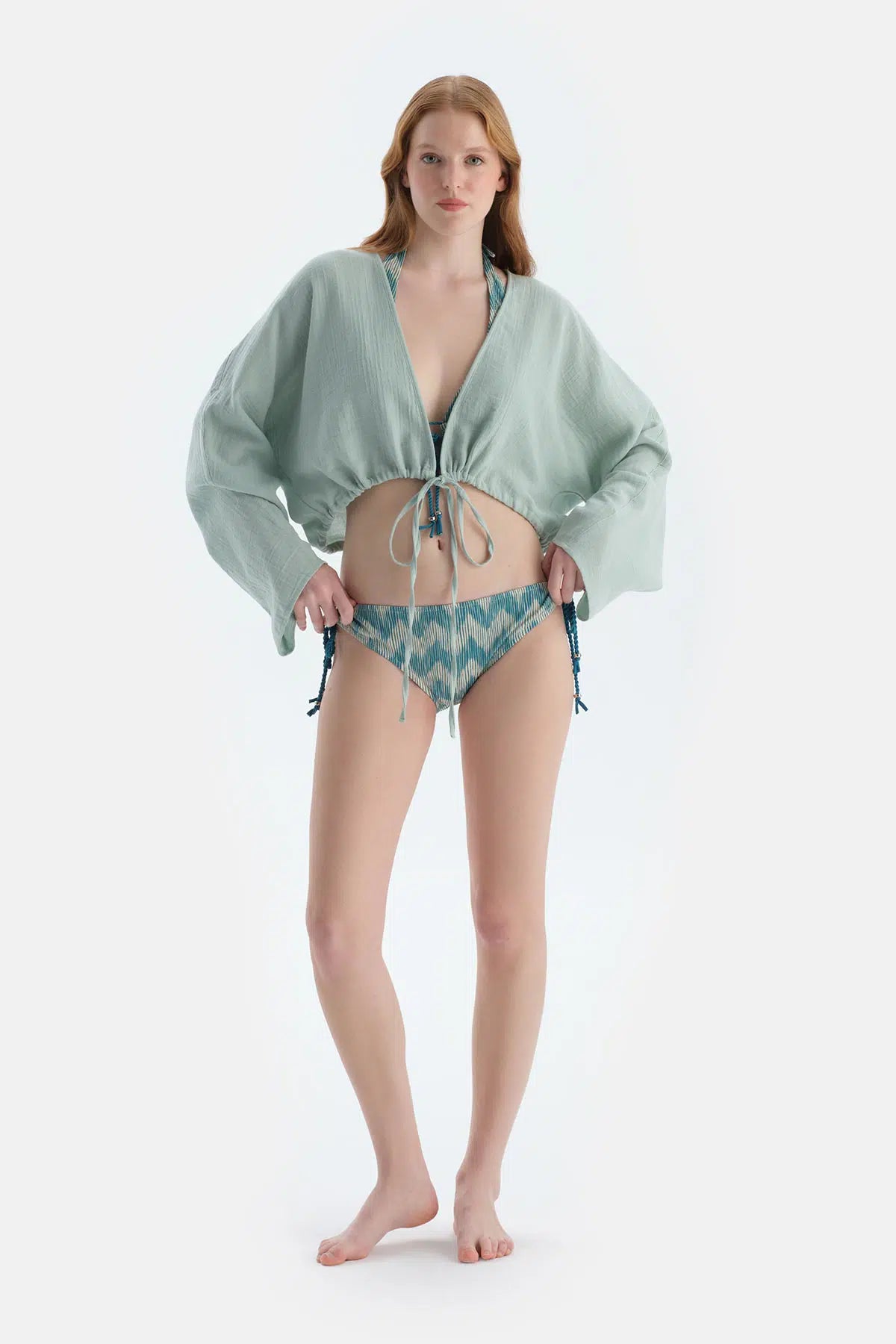 Mint Yeşili Önden Bağlamalı Kısa Gömlek