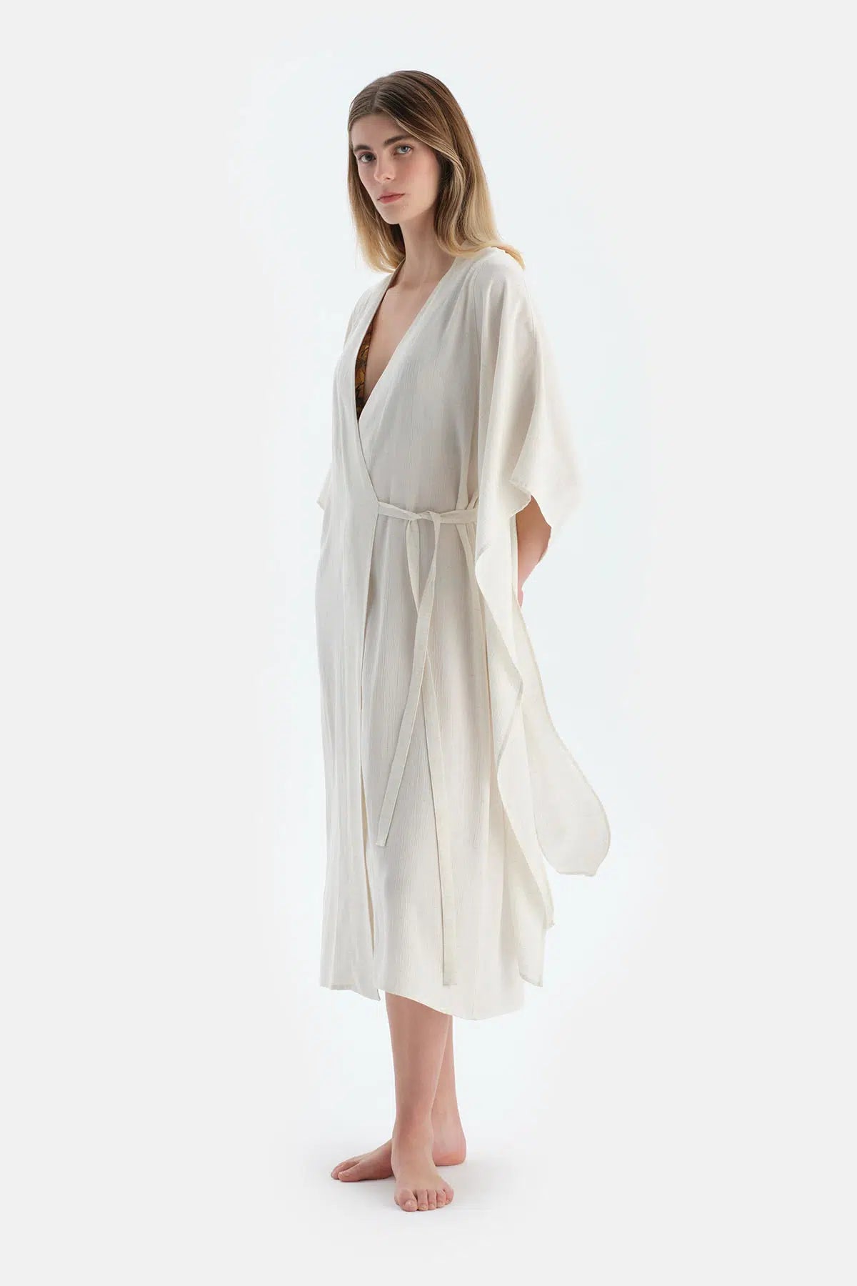 Ekru Uzun Kimono