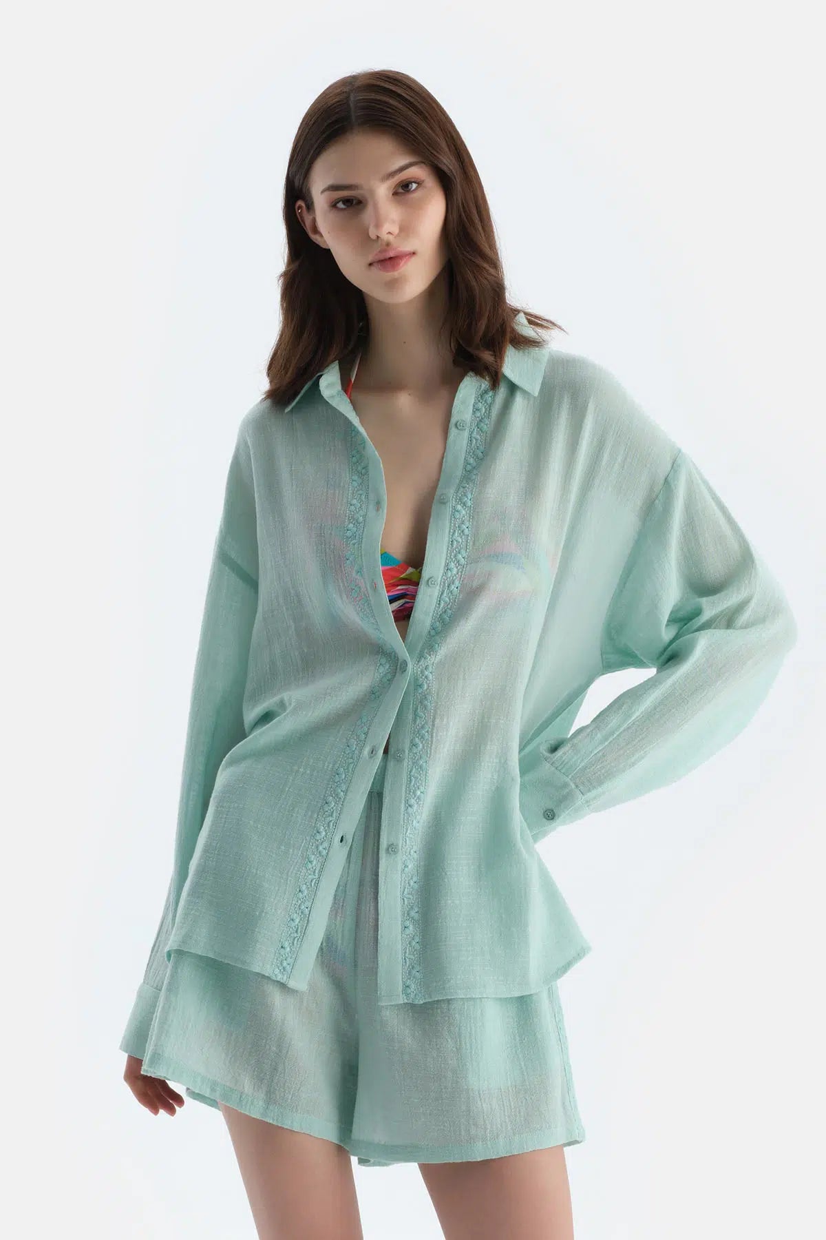 Mint Yeşili Uzun Kol Gömlek