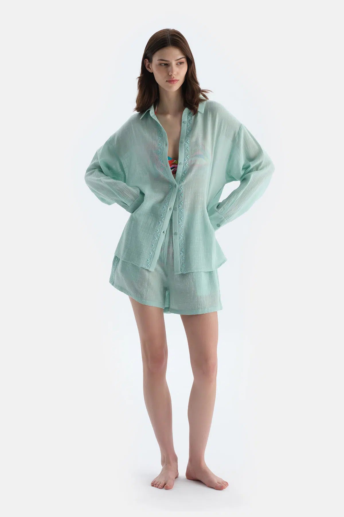 Mint Yeşili Uzun Kol Gömlek