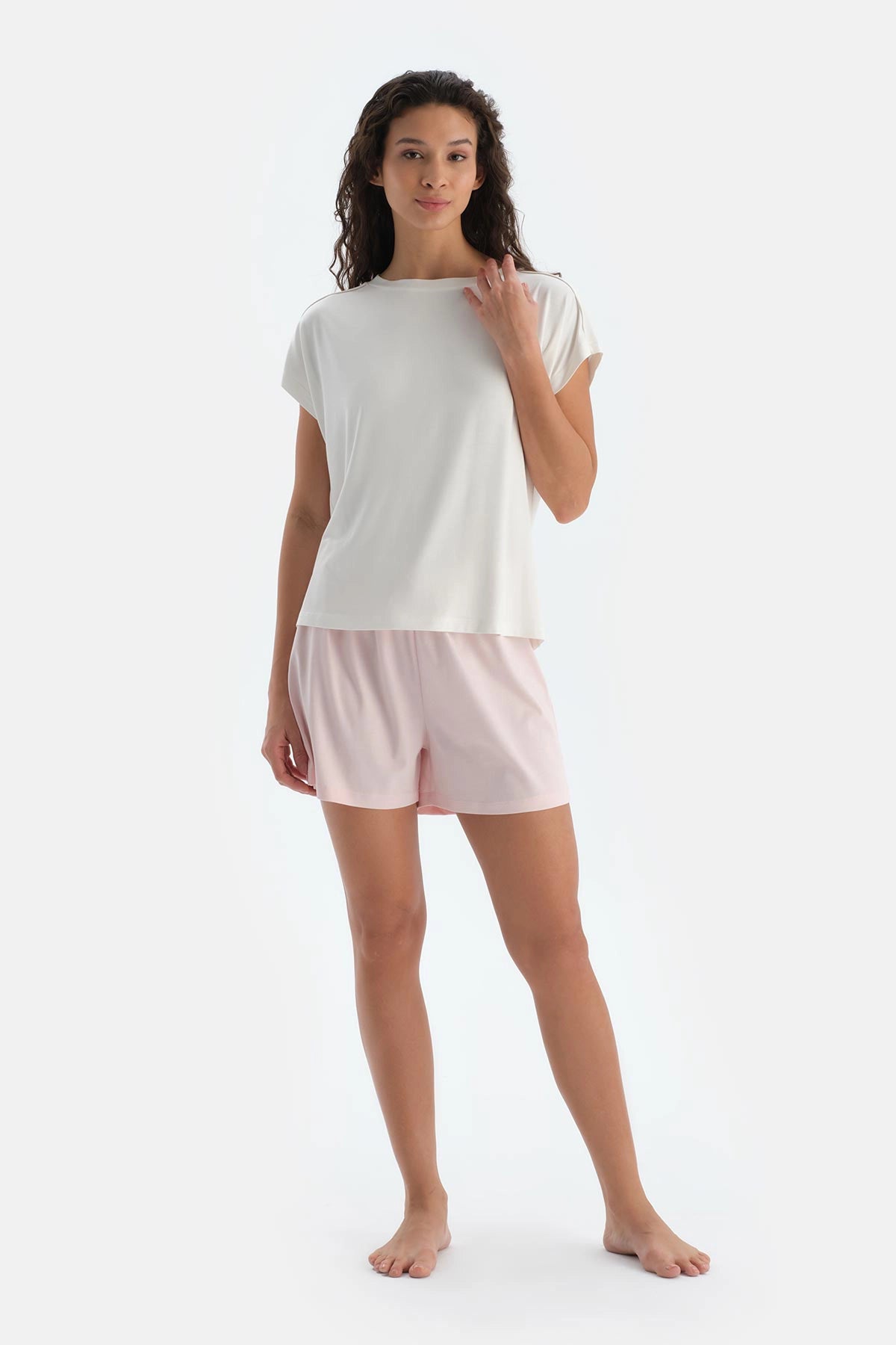 Pembe Penye Modal Ikili Şort