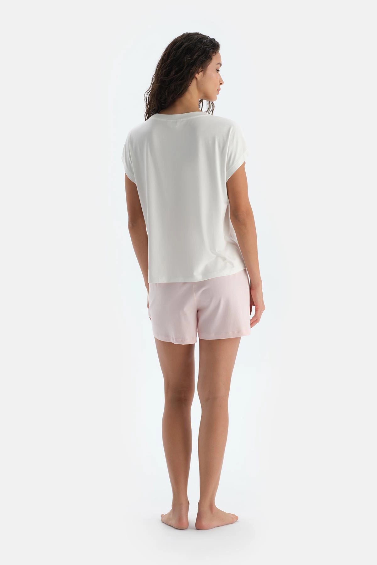 Pembe Penye Modal Ikili Şort