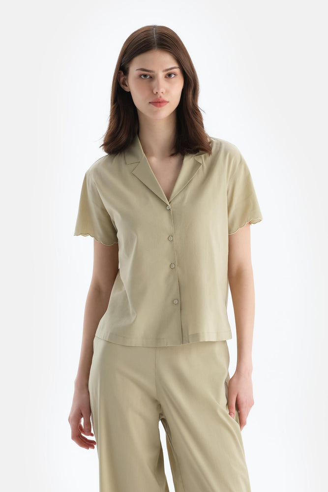 Açık Yeşil Dikiş Detaylı Dokuma Gömlek