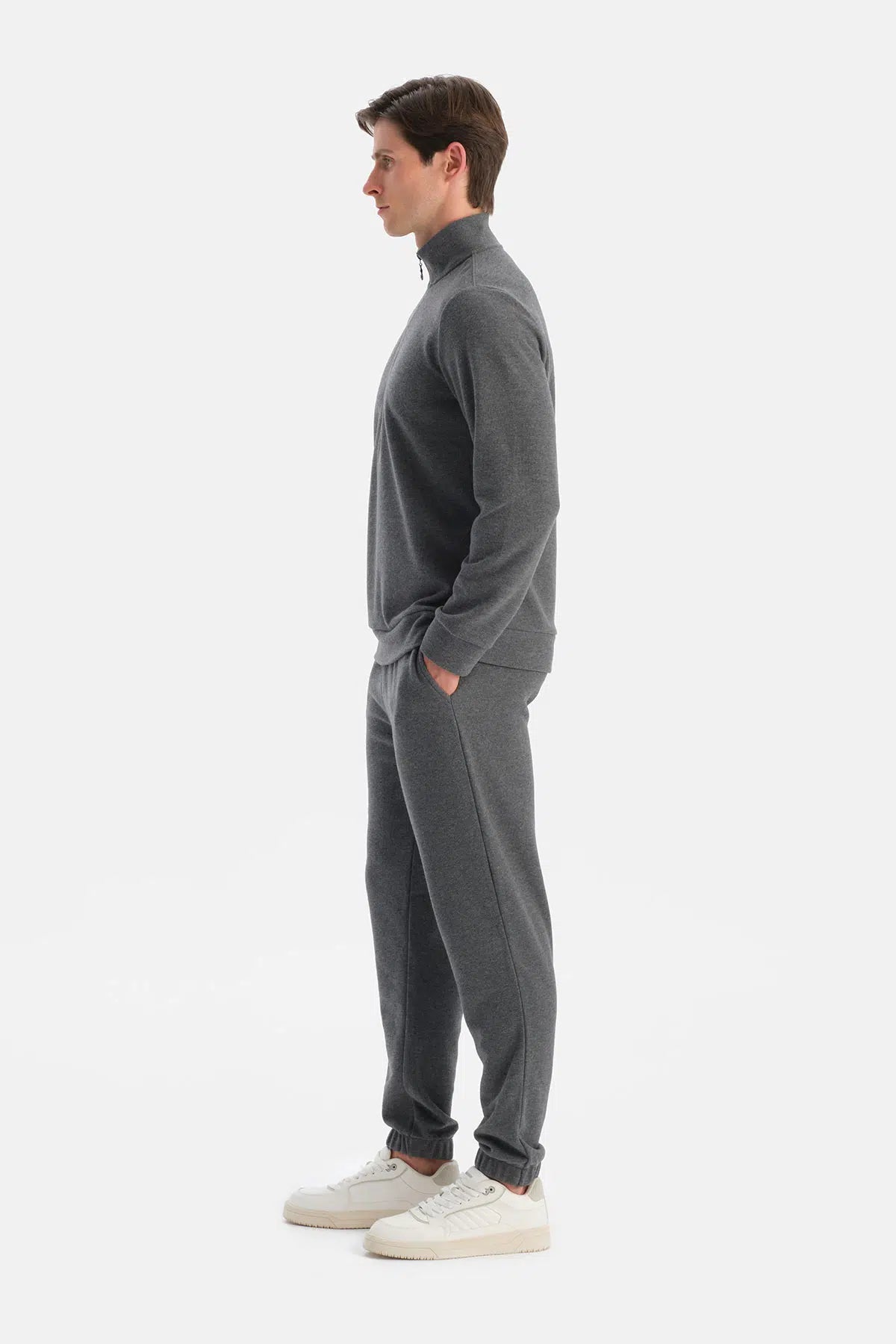 YARIM FERMUARLI SWEATSHIRT