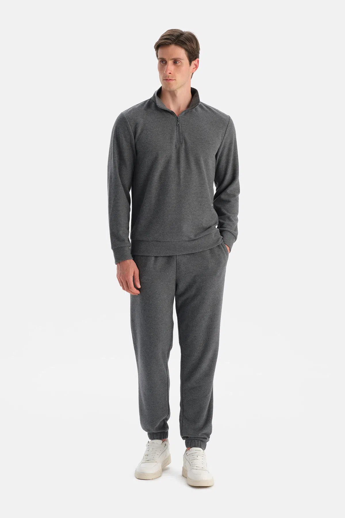 YARIM FERMUARLI SWEATSHIRT