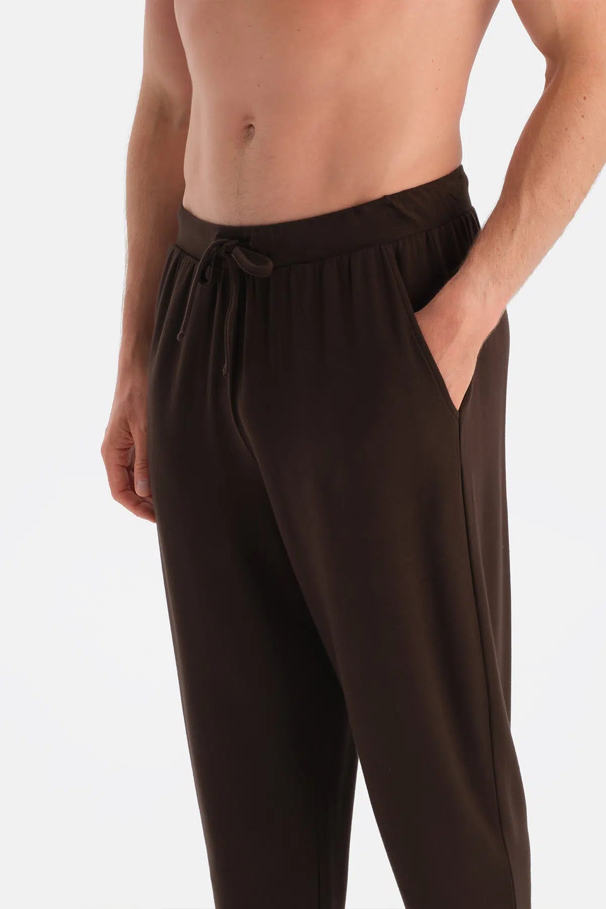 Koyu Kahve DüDetaylı Uzun Kollu Tişört Pantolon Pijama Takımı