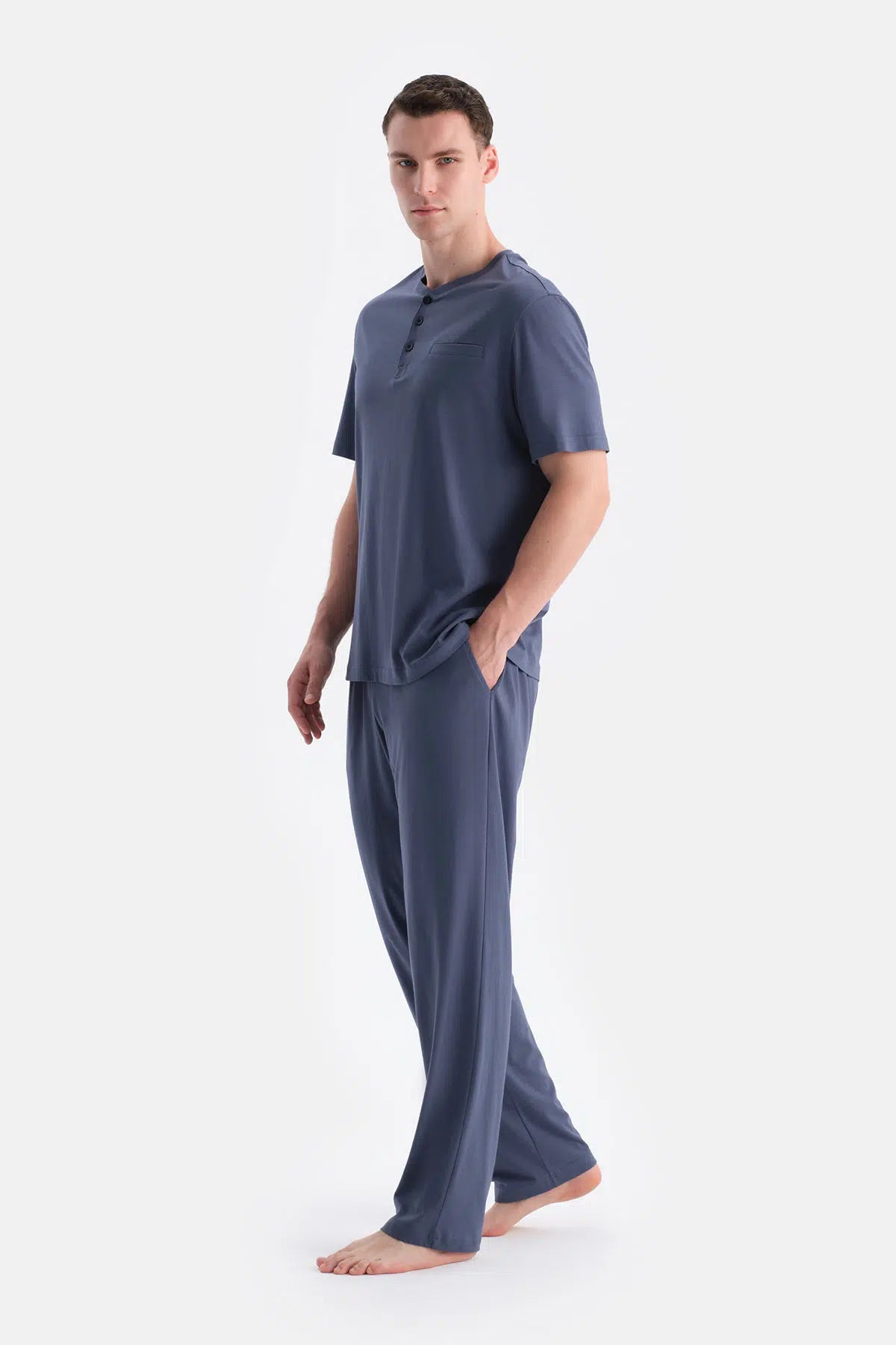 Lacivert Patlı Cep Detaylı Tişört Pantolon Takım