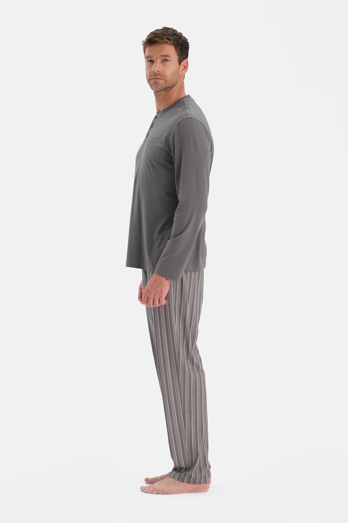 UZUN KOLLU ÜÇLÜ PİJAMA TAKIM