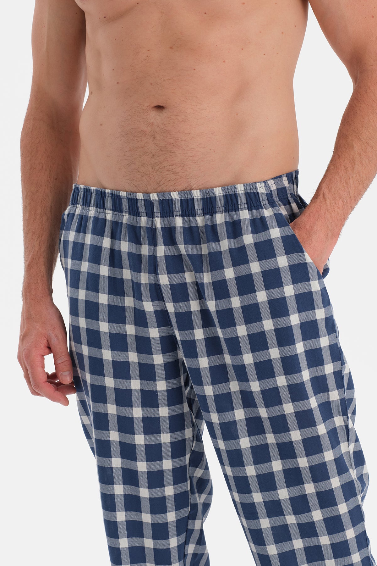 KISA KOLLU TİŞÖRT PANTOLON TAKIM