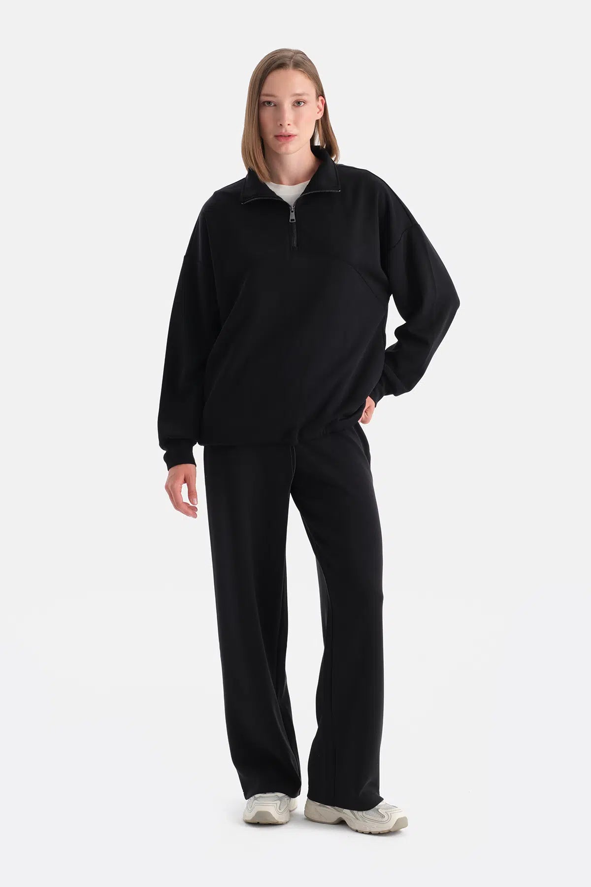 Siyah Kadın Yarım Fermuarlı Modal Sweatshırt