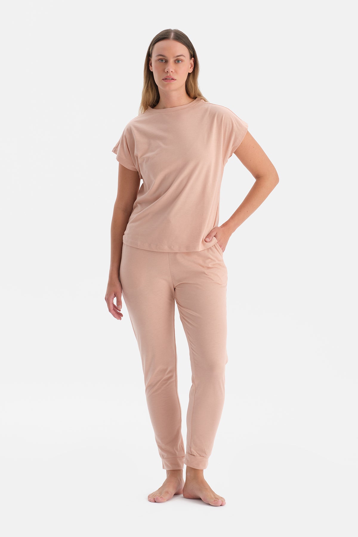 Pudra Kısa Kollu Tişört Pantolon Takım
