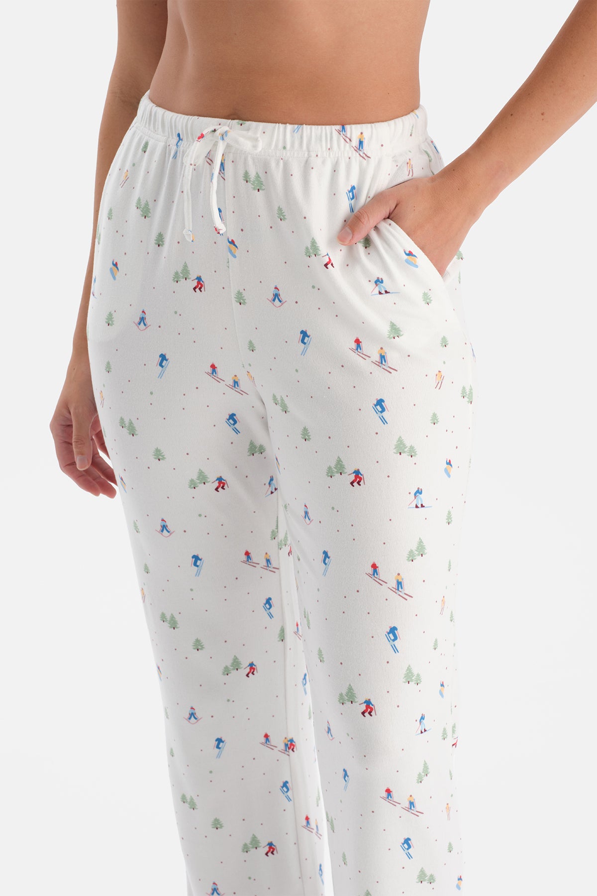 Ekru Baskılı Termal Gömlek Pantolon Pijama Takımı