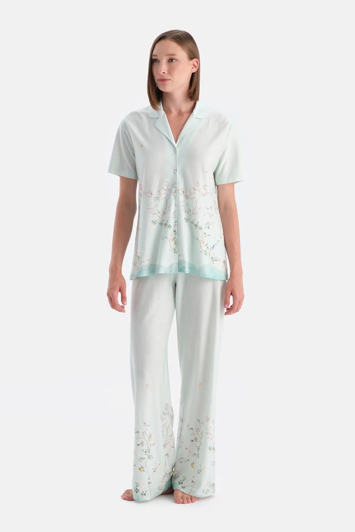 Açık Mavi Çiçek Desenli Gömlek Pantolon Takım