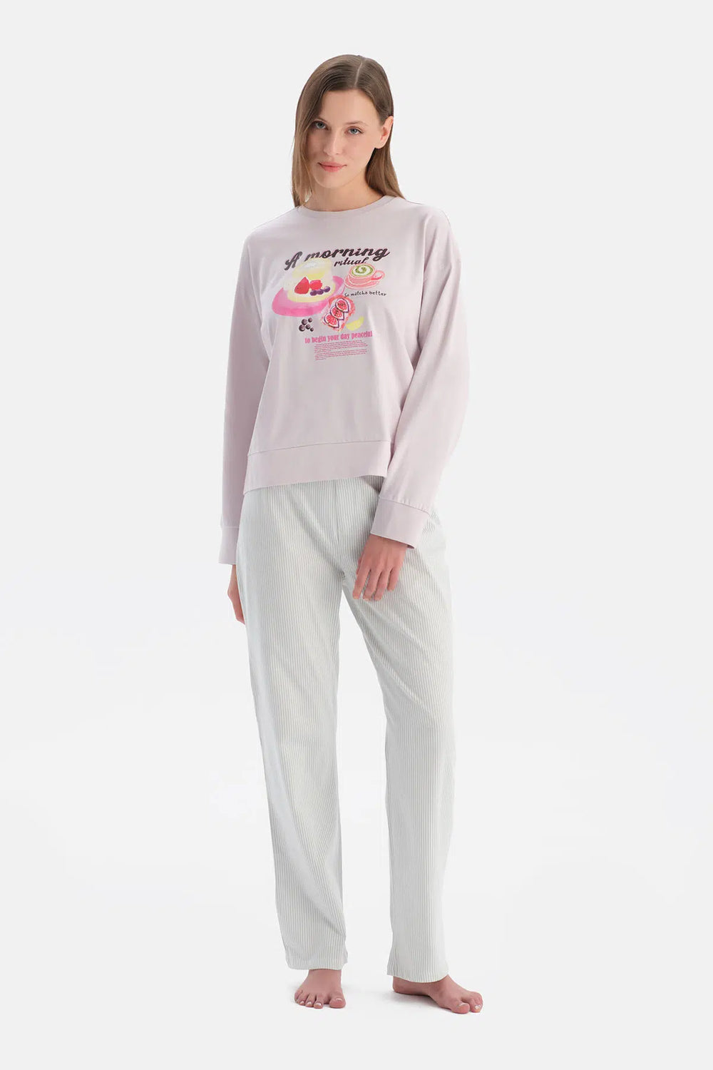 Açık Lila Baskılı Uzun Kollu Tişört Pantolon Takım