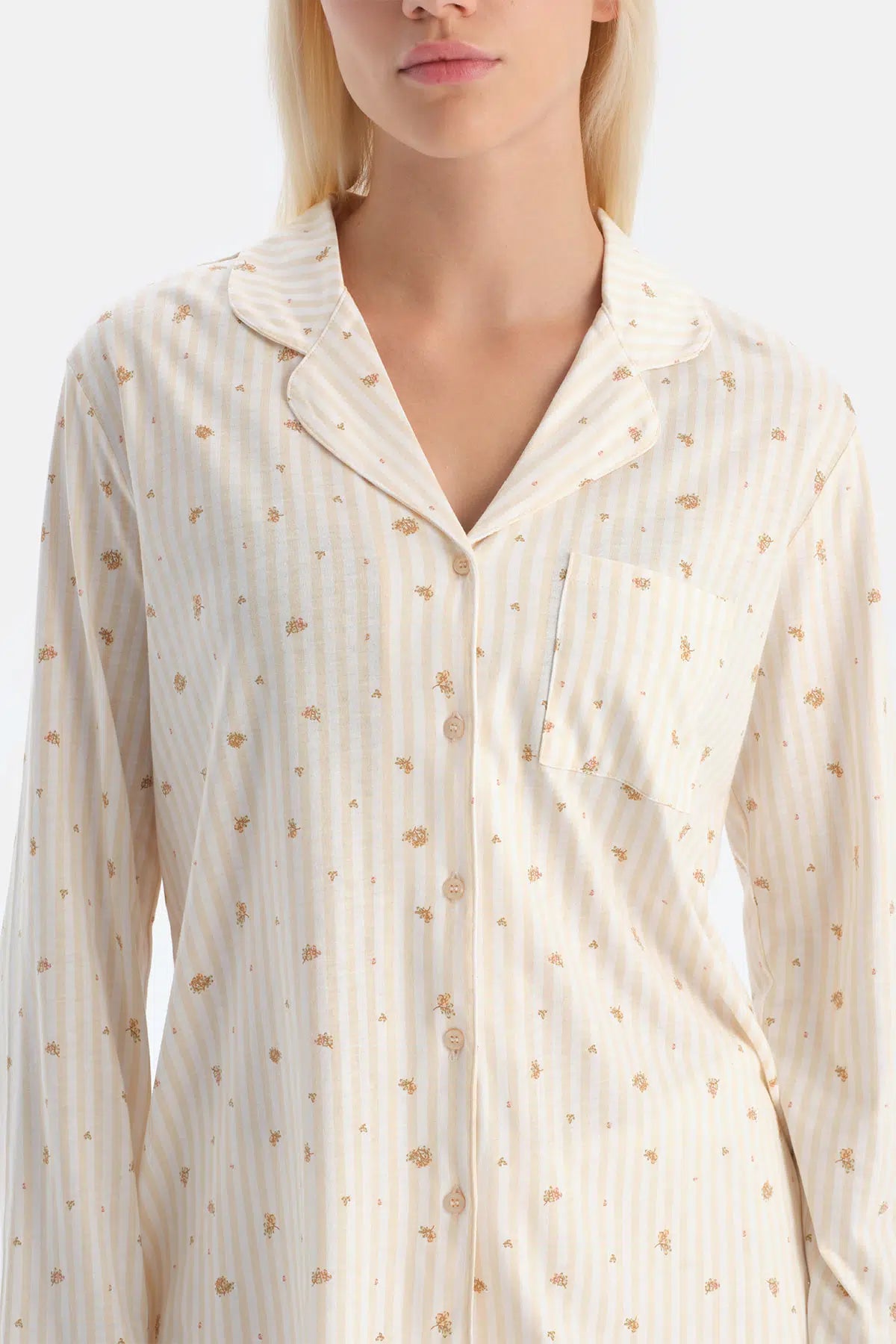 ÇİÇEK DESENLİ GÖMLEK PANTOLON TAKIM