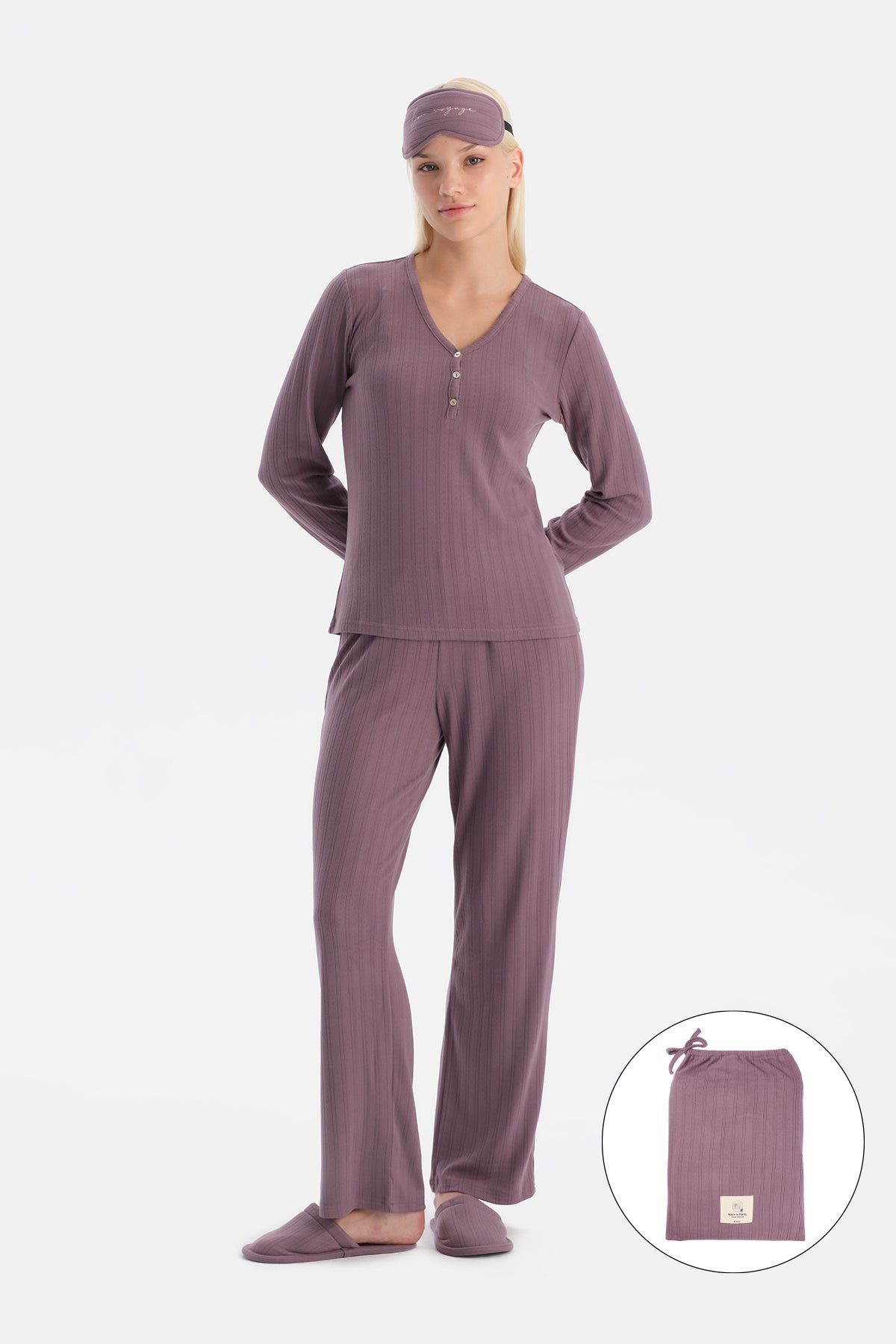 Mürdüm Travel Pointel V Yaka Tişört Pantolon Pijama Seti