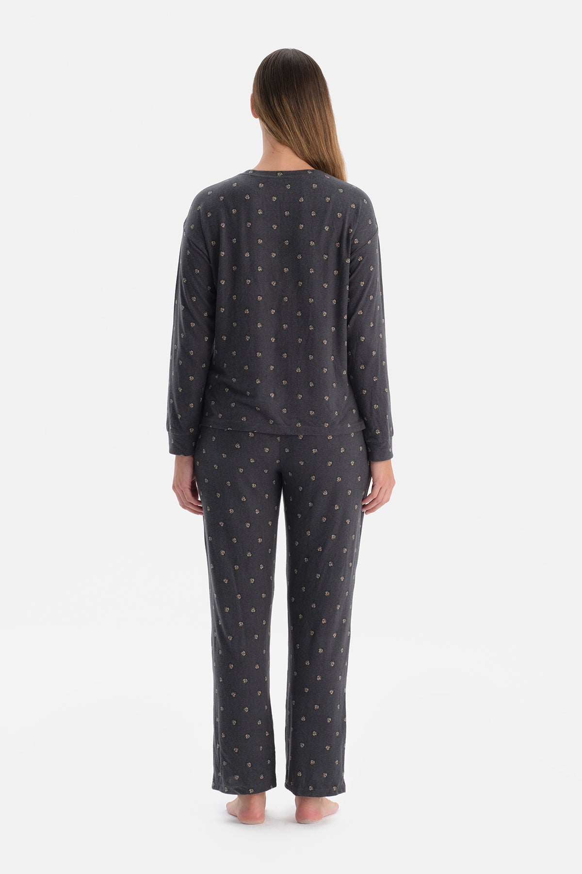 DESENLİ TERMAL TİŞÖRT PANTOLON PİJAMA TAKIMI