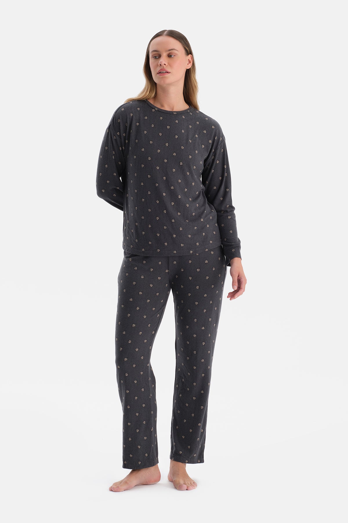 DESENLİ TERMAL TİŞÖRT PANTOLON PİJAMA TAKIMI