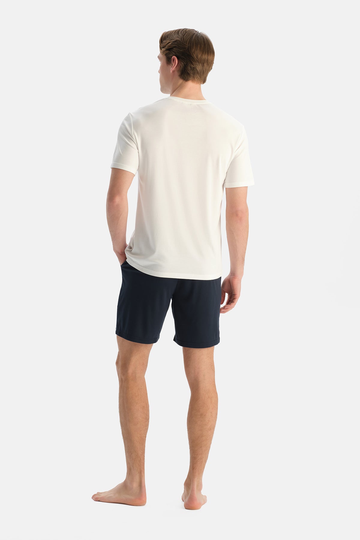 Beyaz Kısa Kollu Bisiklet Yaka Cool Touch Tişört