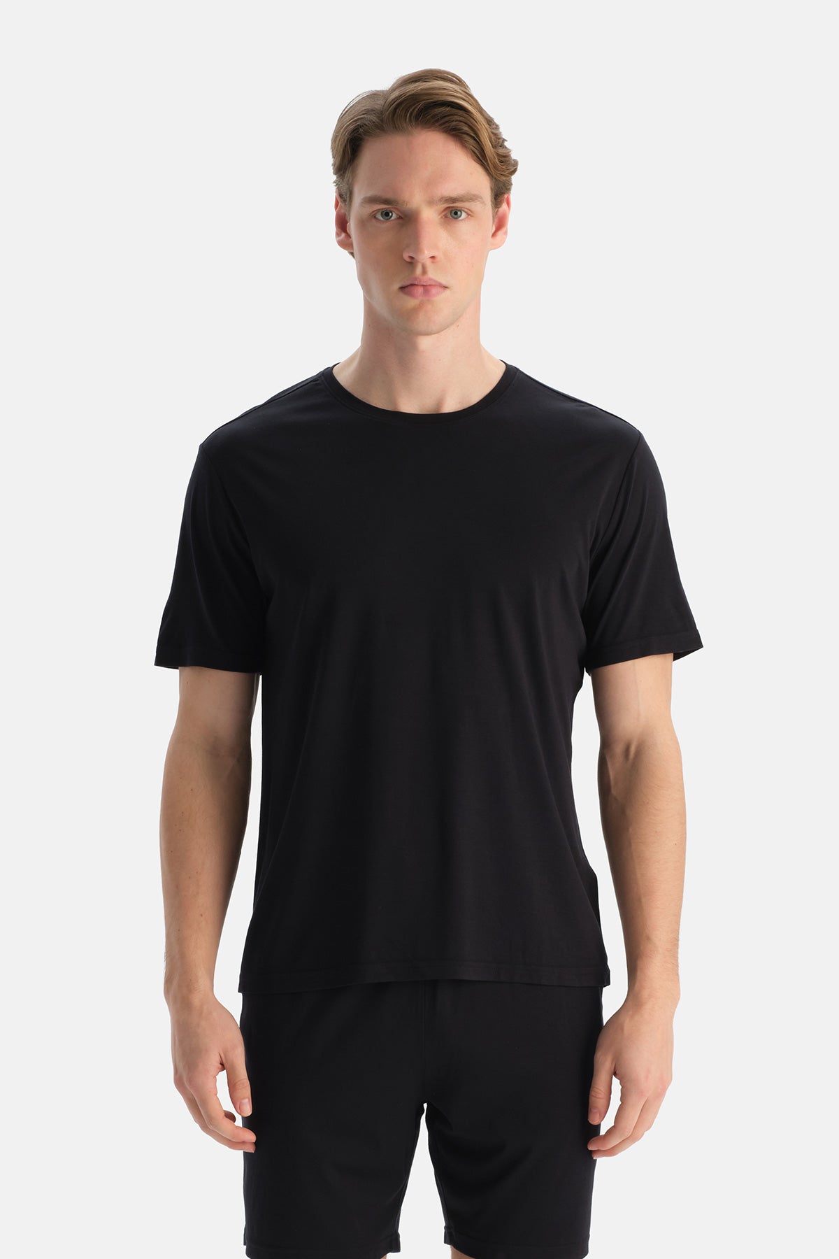 Siyah Kısa Kollu Bisiklet Yaka Cool Touch Tişört