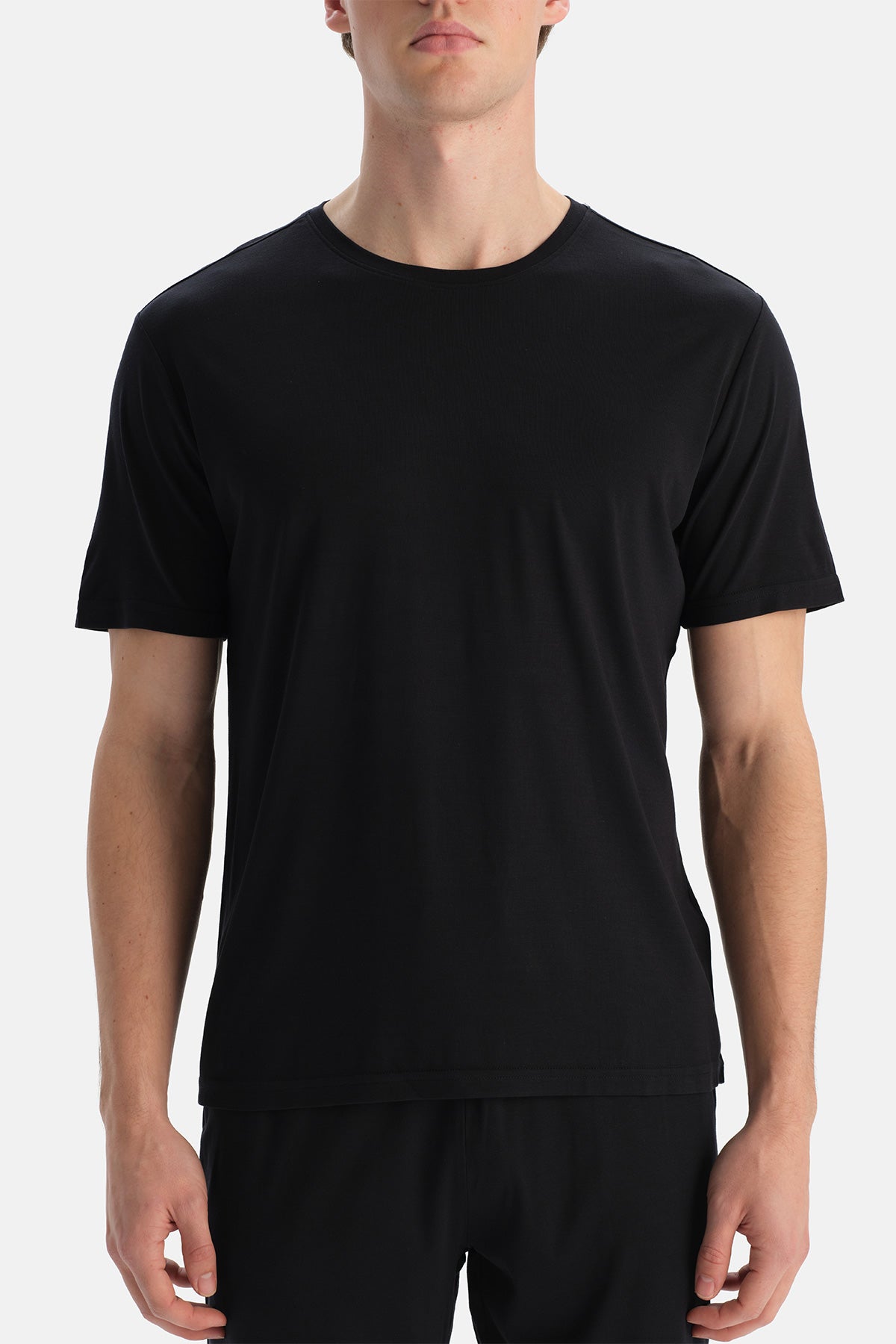 Siyah Kısa Kollu Bisiklet Yaka Cool Touch Tişört