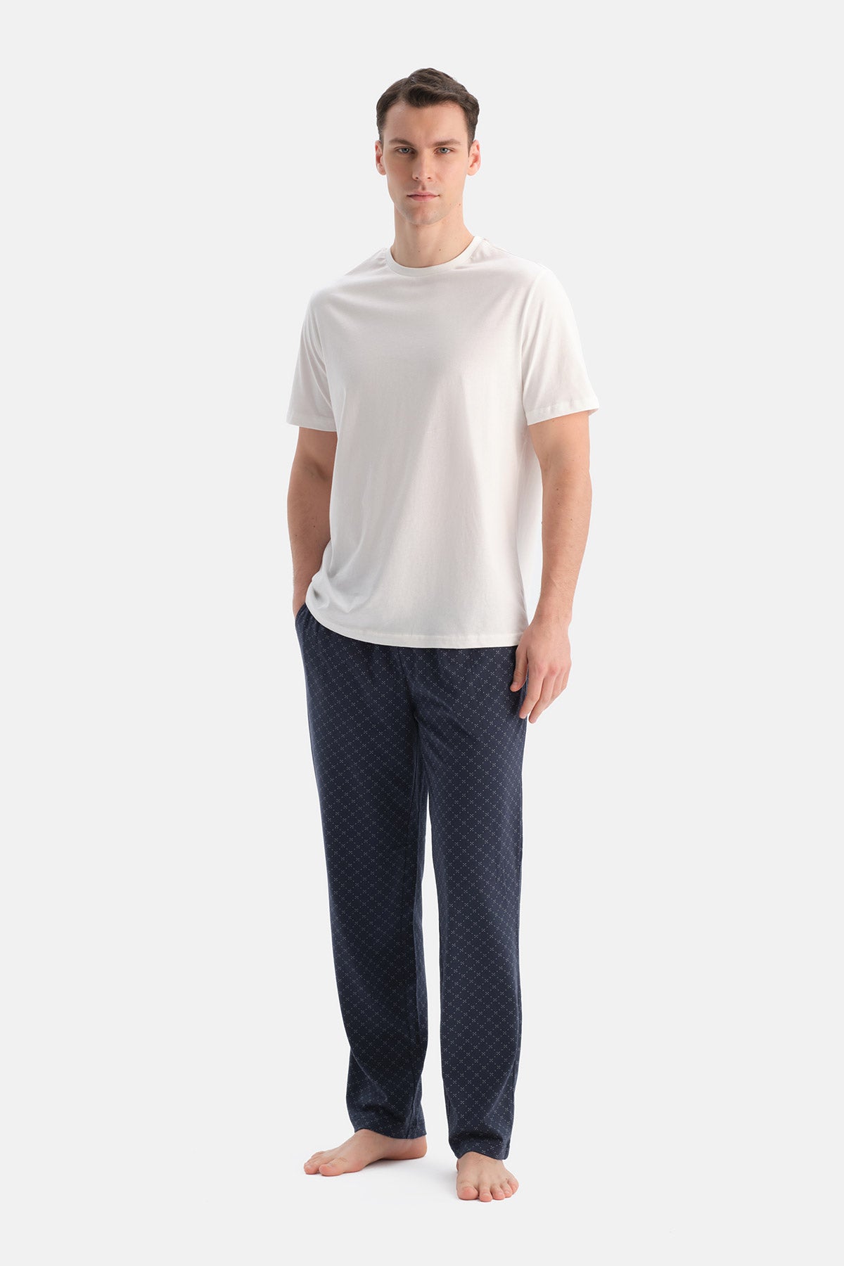 BİSİKLET YAKA KISA KOLLU TİŞÖRT PANTOLON TAKIM