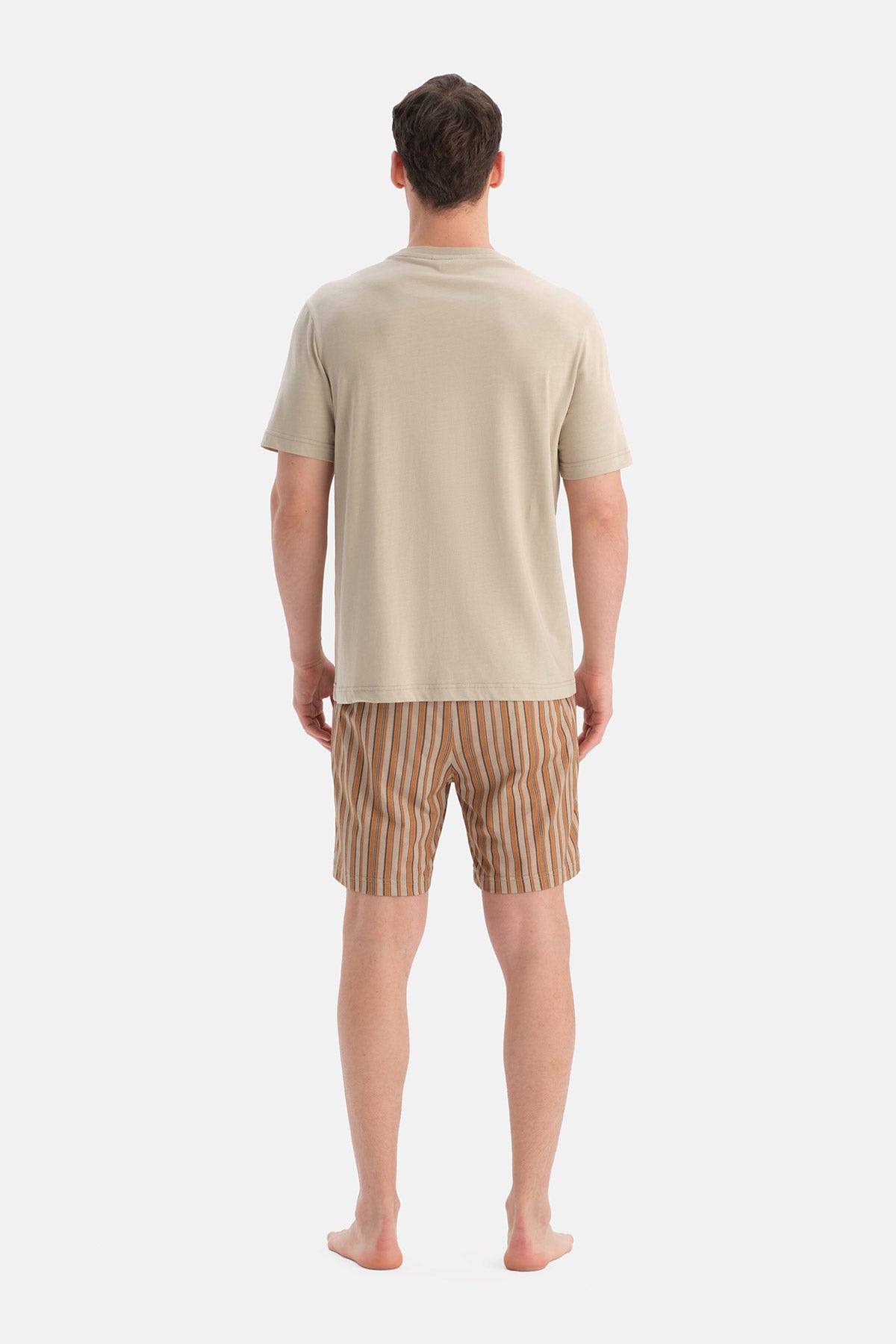 Taş Baskı Detaylı Tişört Şort Takım