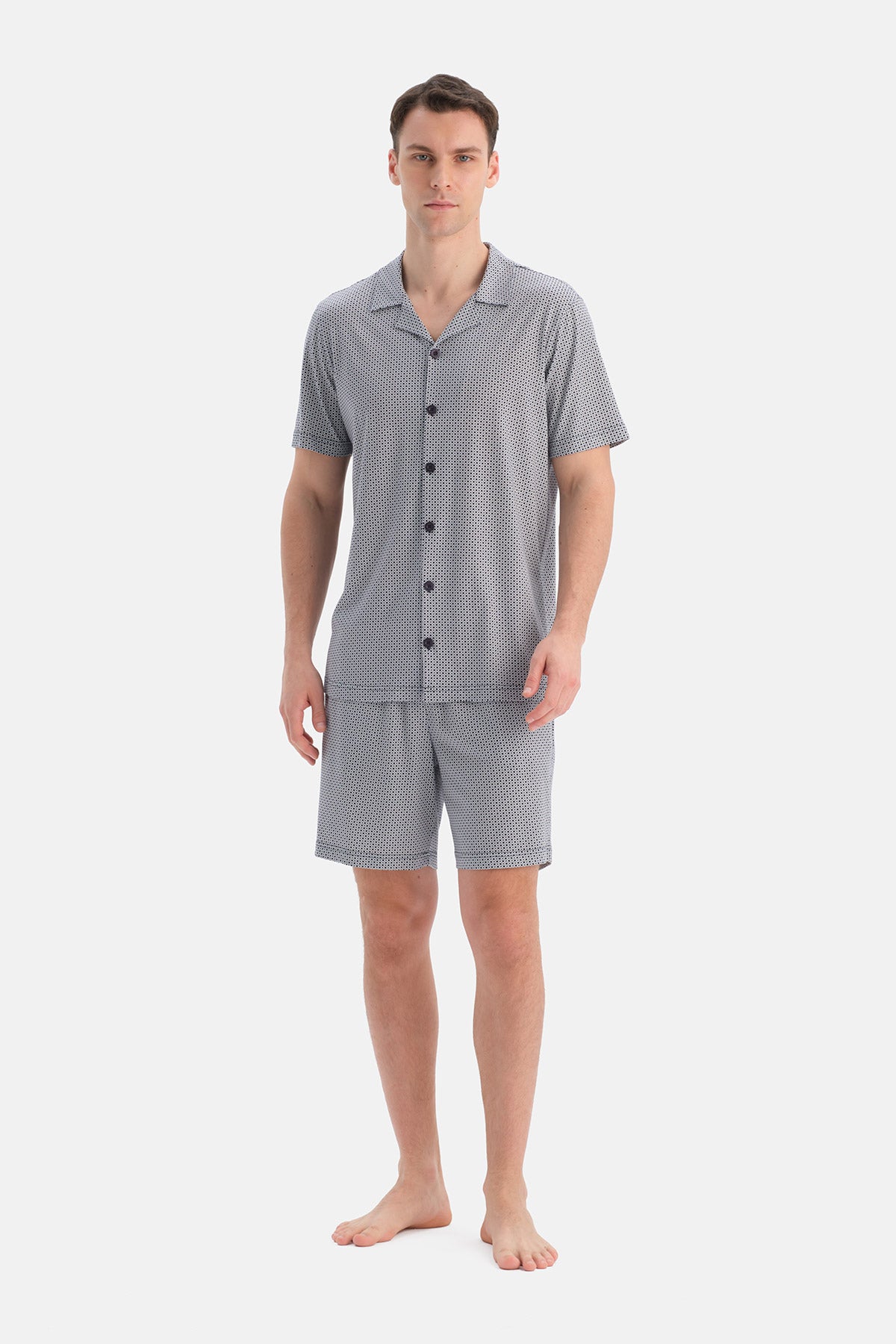 GEOMETRİK DESENLİ KISA KOLLU GÖMLEK ŞORT TAKIM