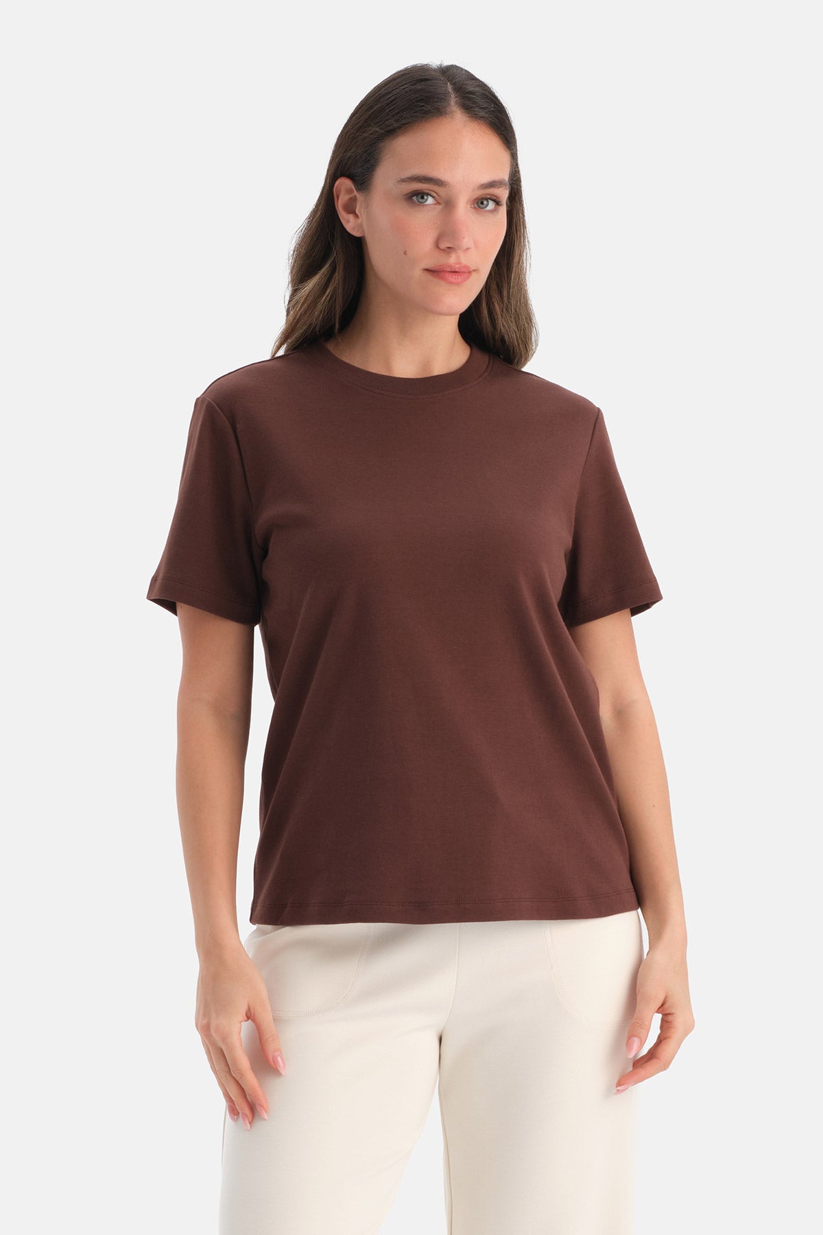 BİSİKLET YAKA BASIC TİŞÖRT