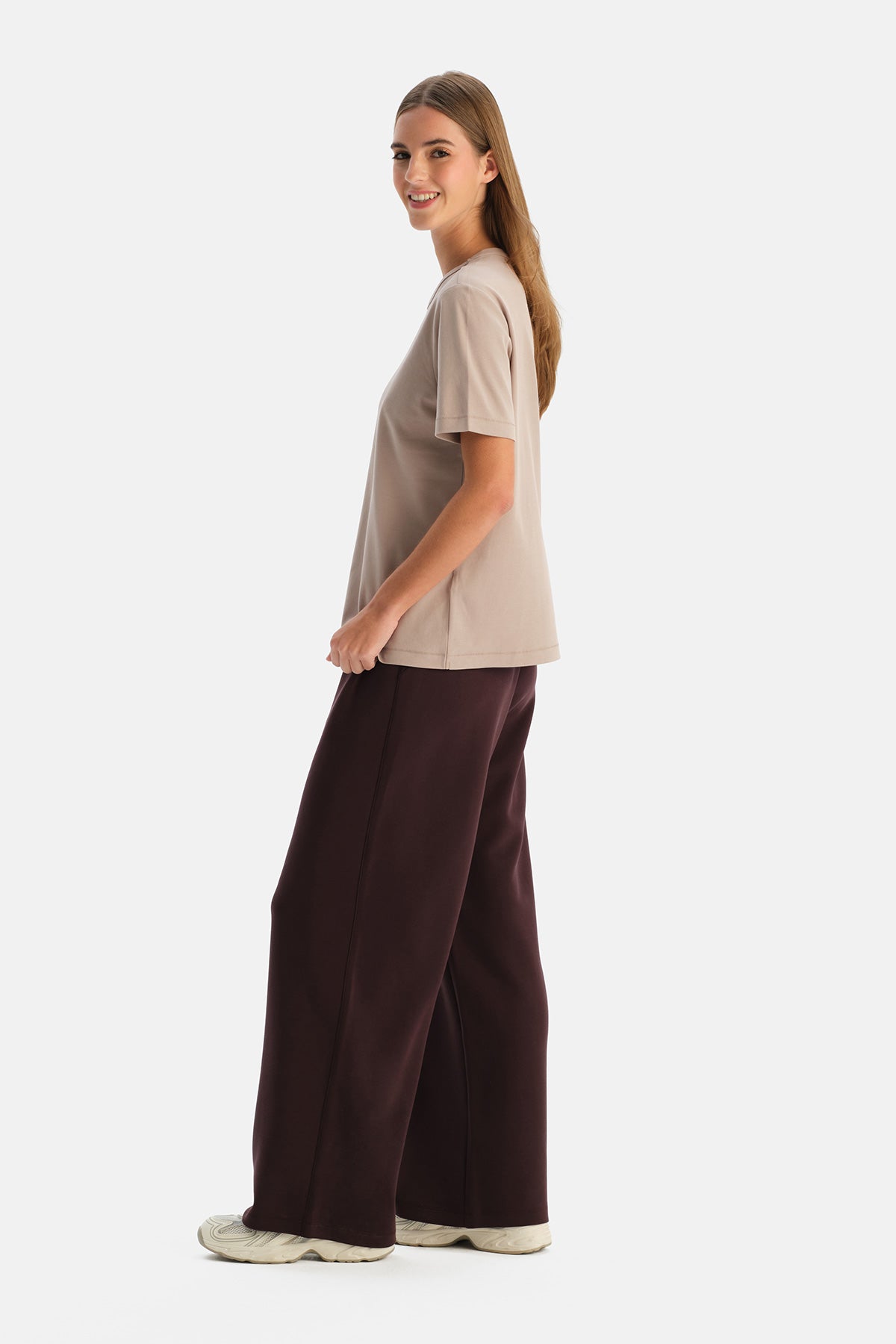 Pudra Bisiklet Yaka Pamuklu Tişört