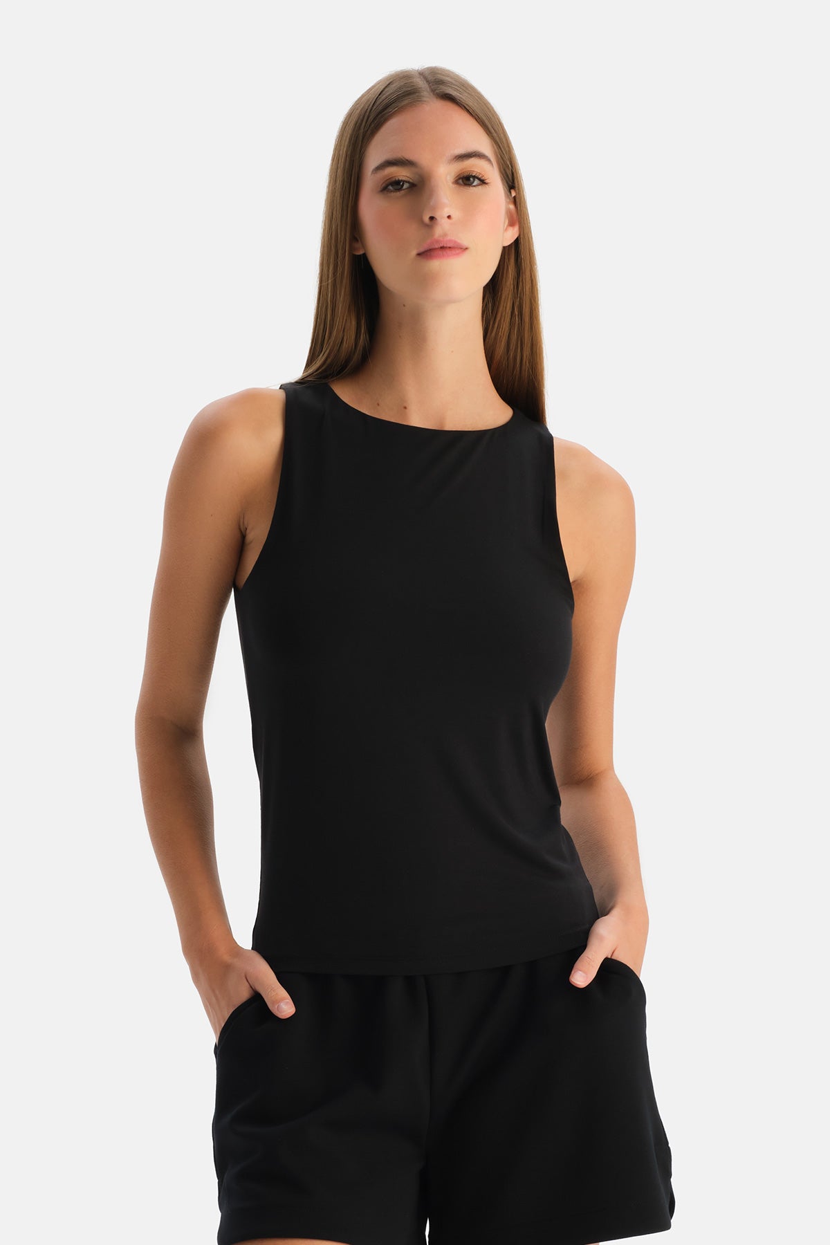 Siyah Halter Yaka Basic Modal Atlet