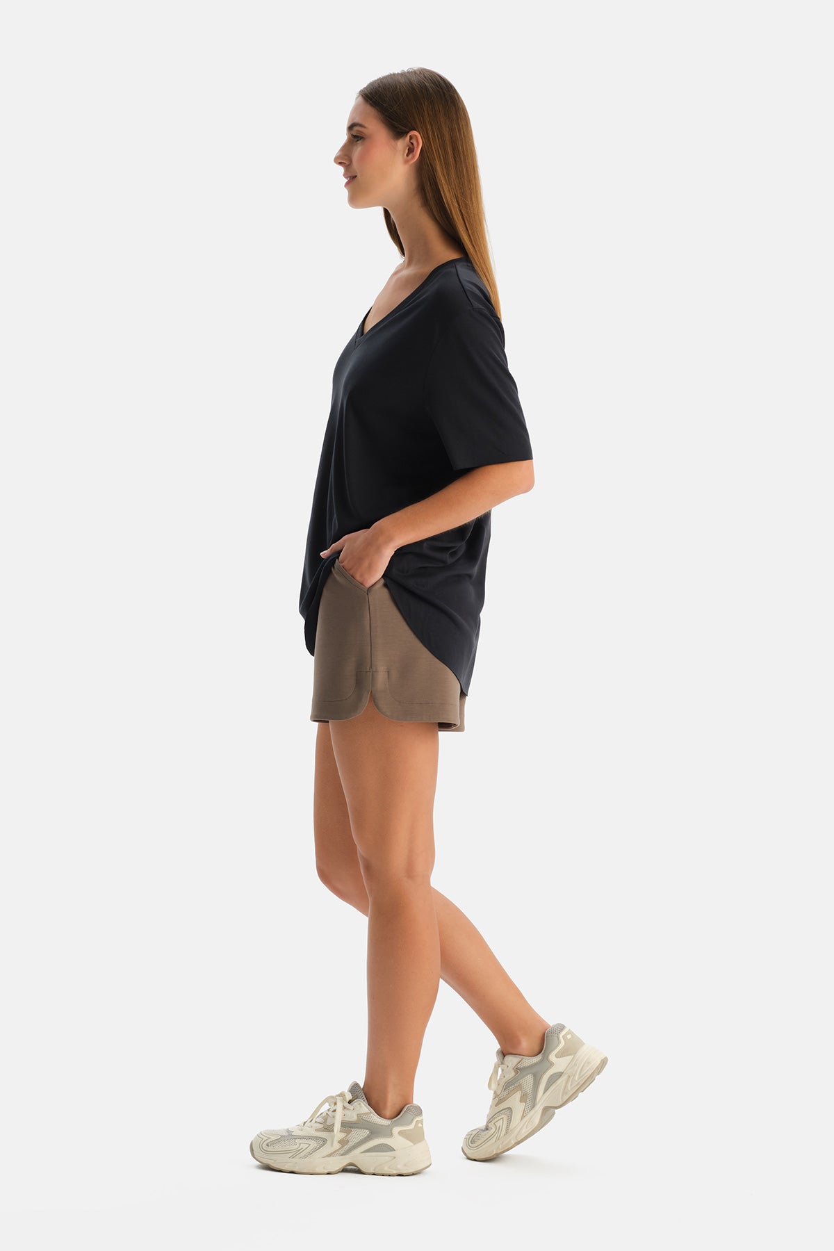 Siyah Modal V Yaka Basic Tişört