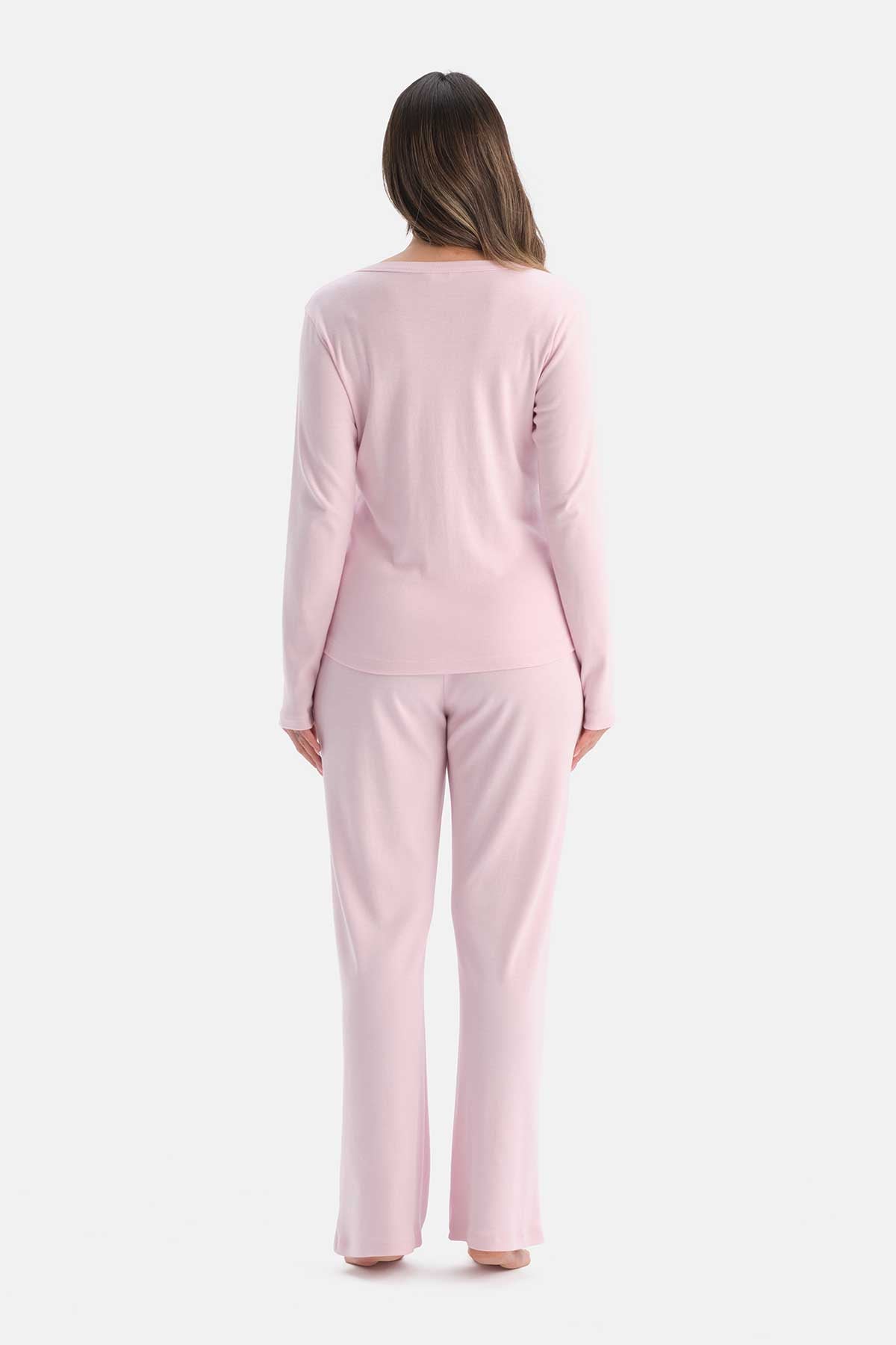 UZUN KOLLU PAMUK MODAL KAŞKORSE TİŞÖRT PANTOLON TAKIM