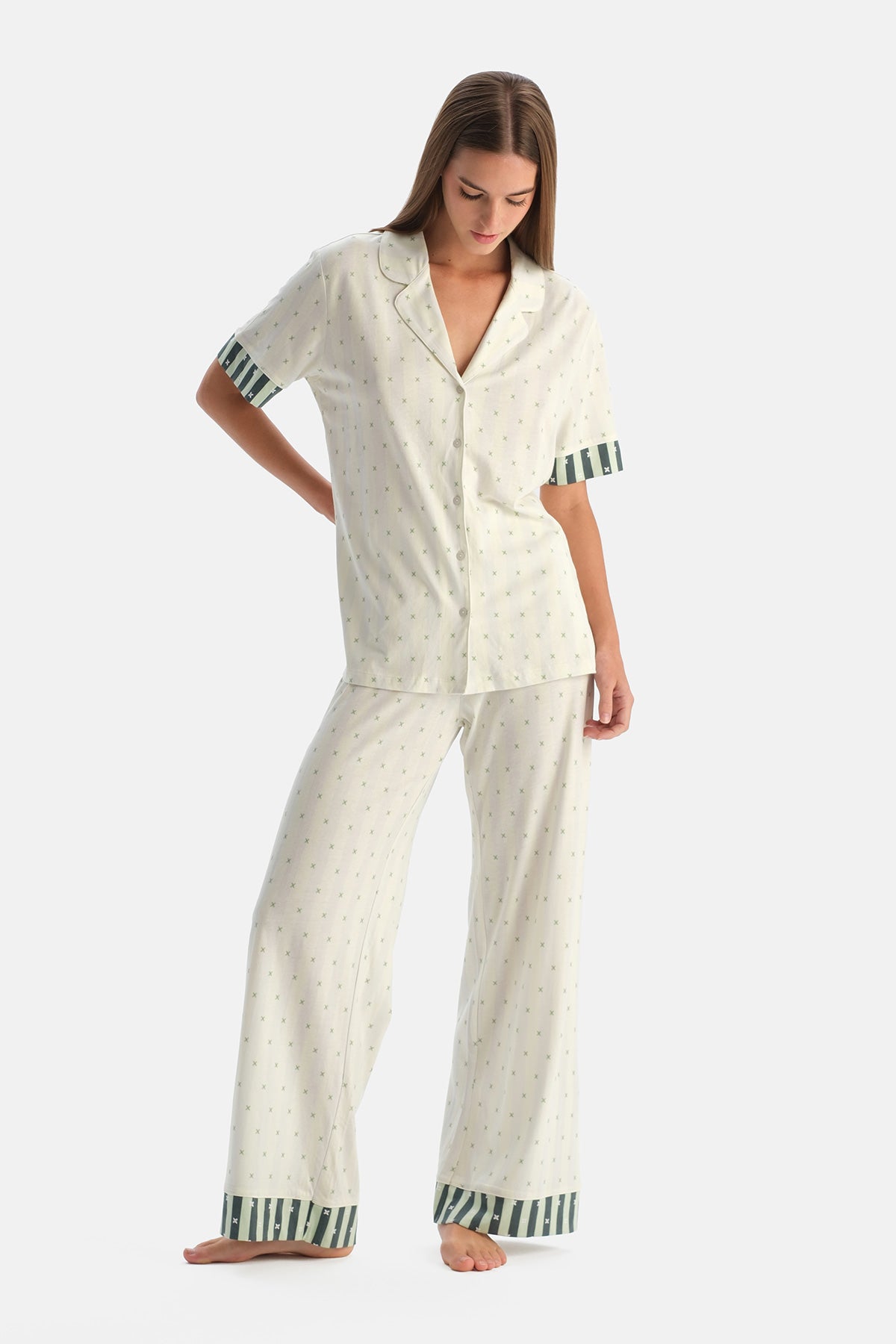 Su Yeşili Geometrik Desenli Gömlek Pantolon Pijama Takımı