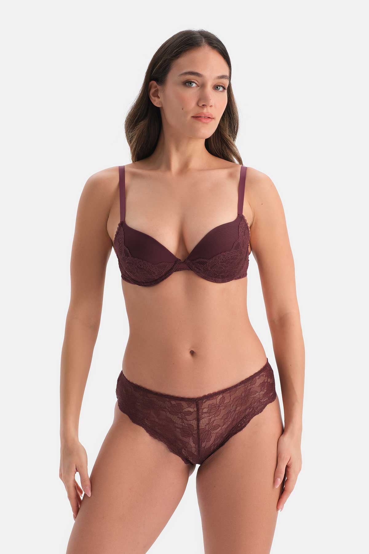Bordo Dantel Detaylı Sütyen