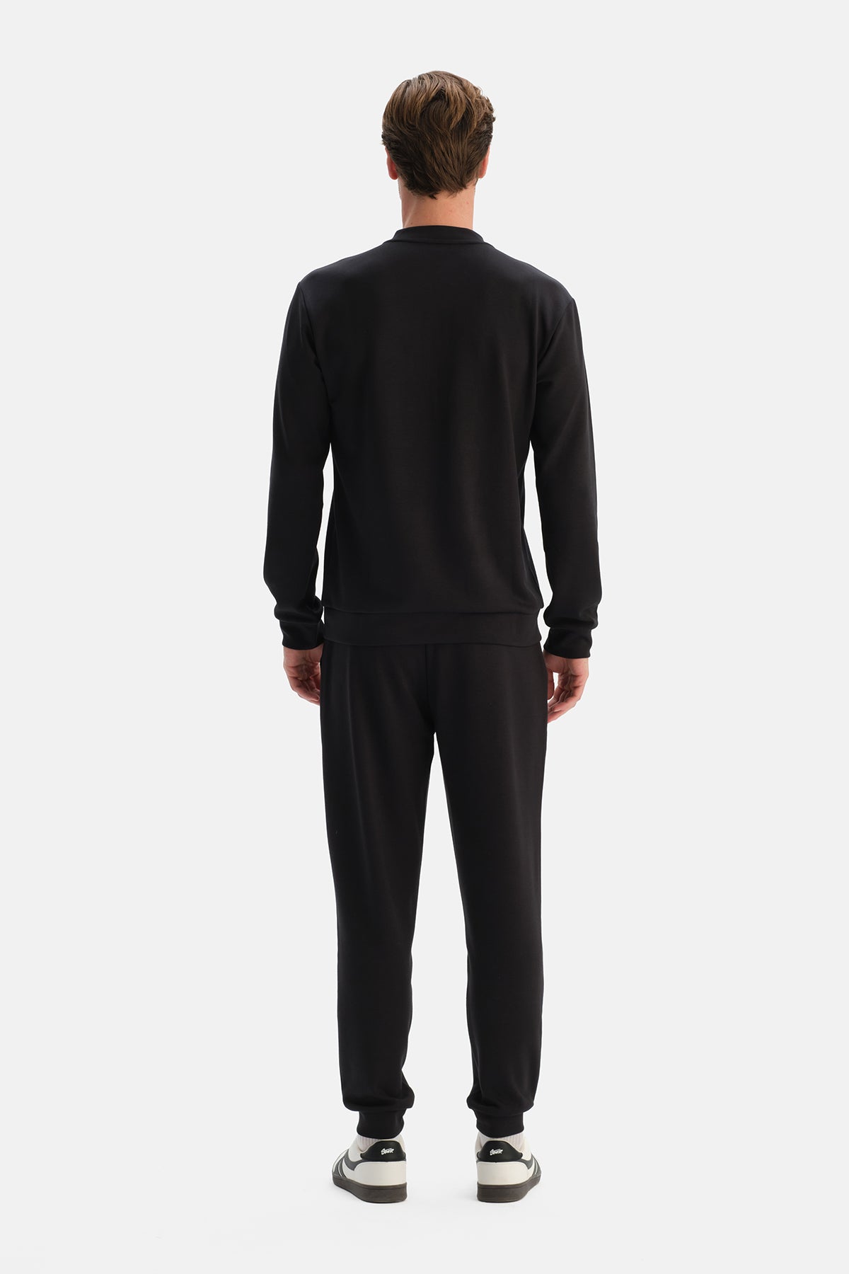 Siyah Basic Jogger Pantolon
