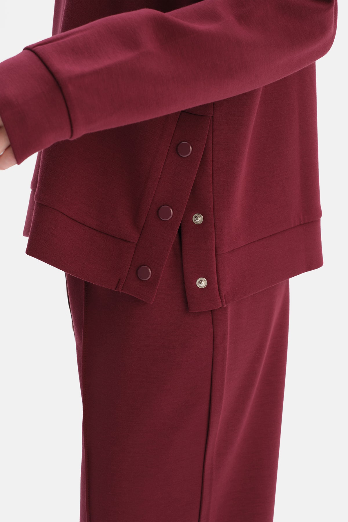 Bordo Yan Çıtçıt Detaylı Sweatshirt