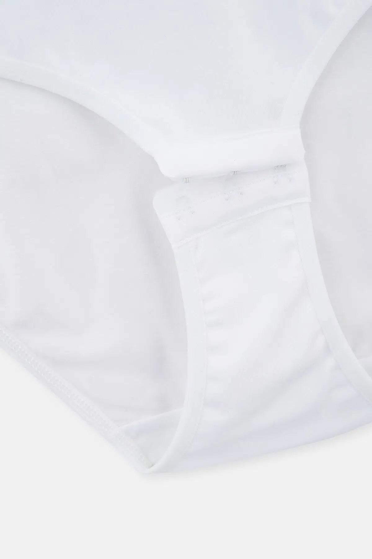 Beyaz Çıtçıtlı Body