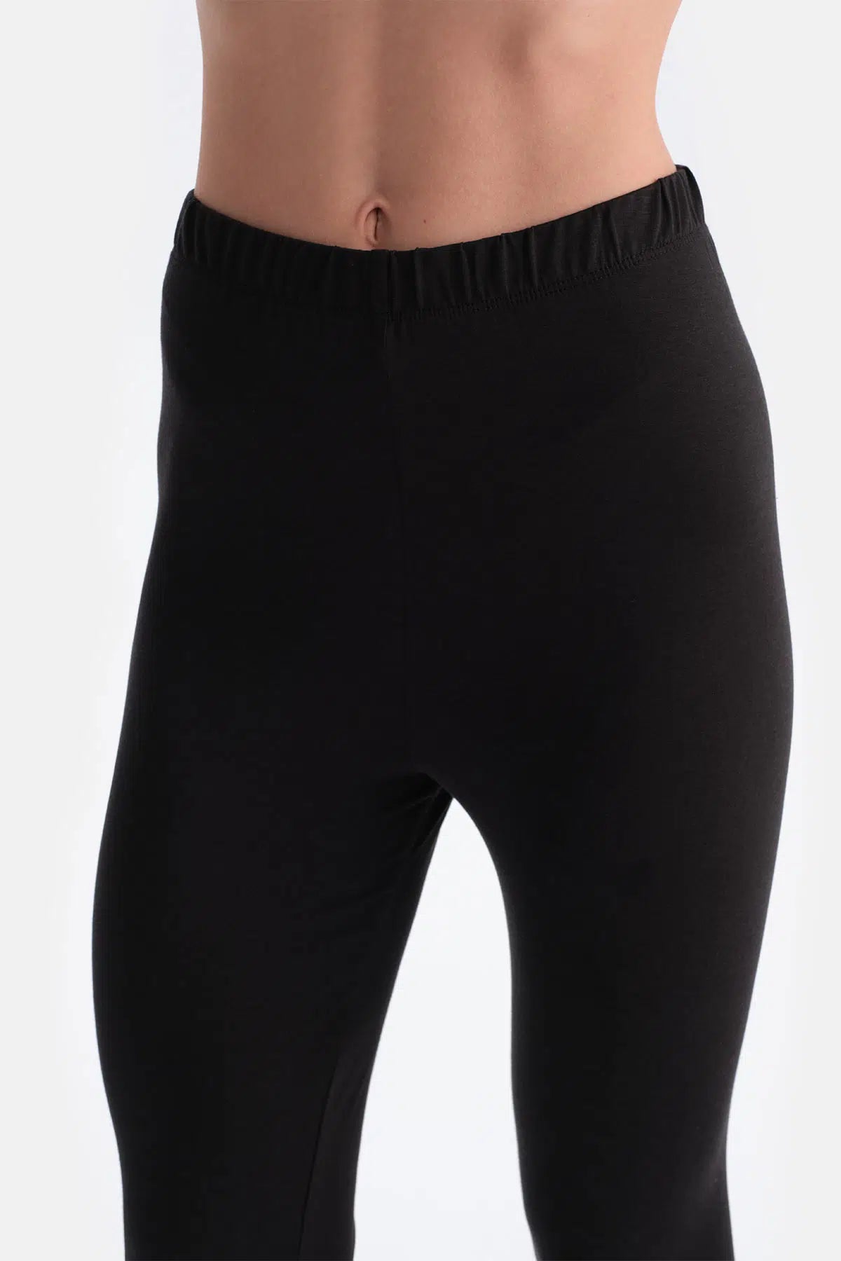 Siyah Kadın Termal Tek Alt