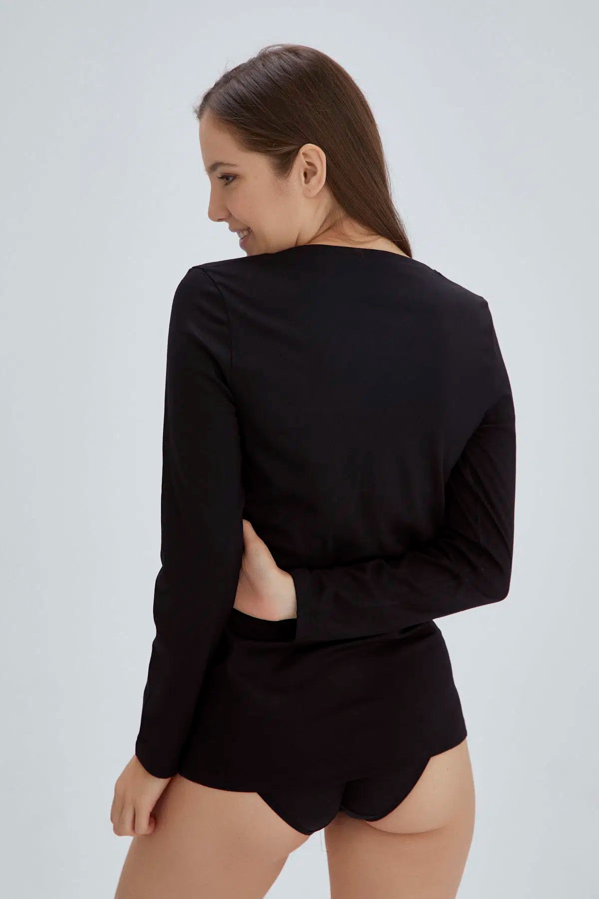 Siyah Yuvarlak Yaka Uzun Kol Kadın Termal Içlik Tek Üst