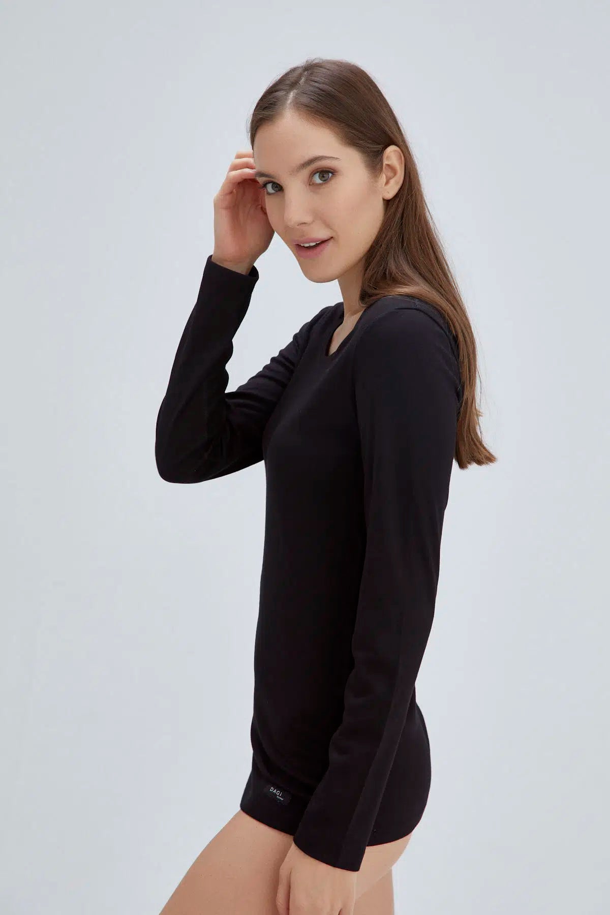 Siyah Yuvarlak Yaka Uzun Kol Kadın Termal Içlik Tek Üst